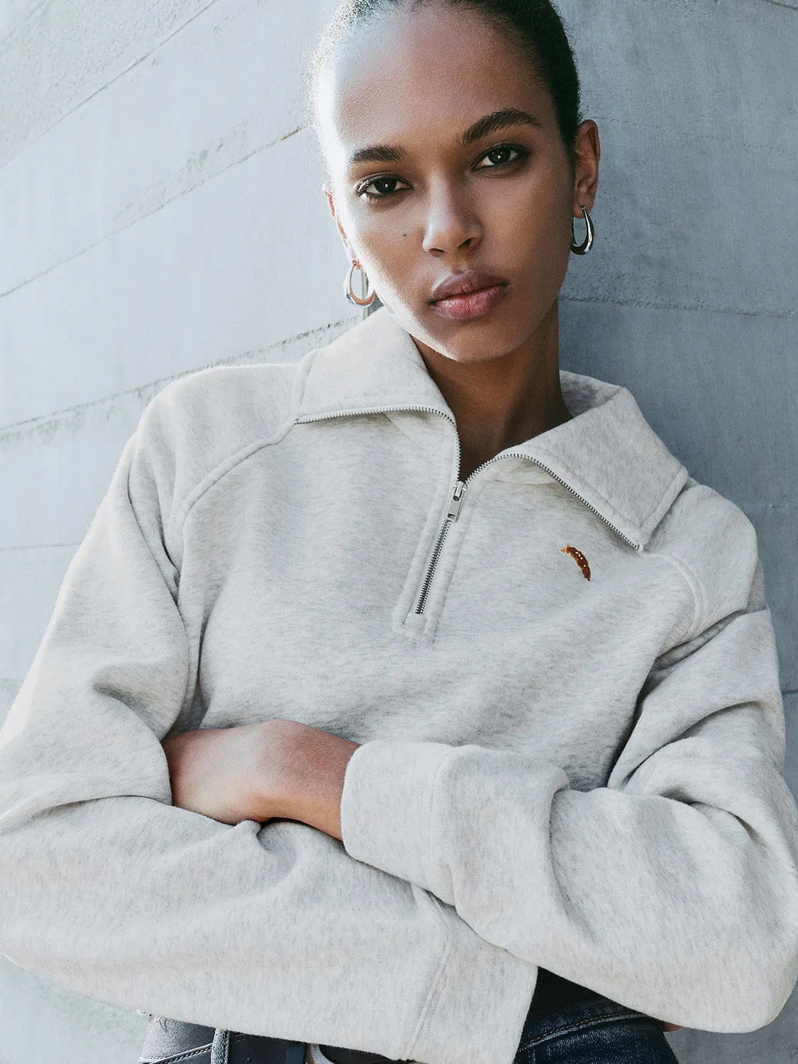 Zip Up Front Loose Sweatshirts sold by Urban Revivo product image thumbnail 5