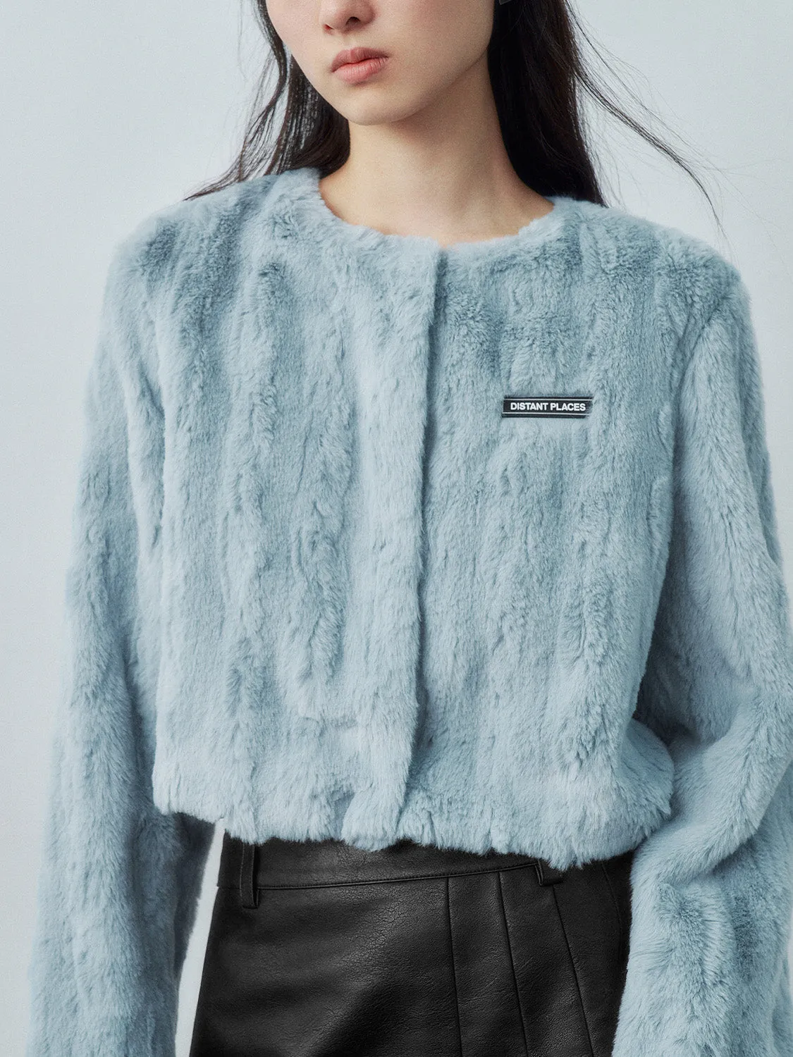 Fluffy Cropped Fur Coats sold by Urban Revivo product image thumbnail 5