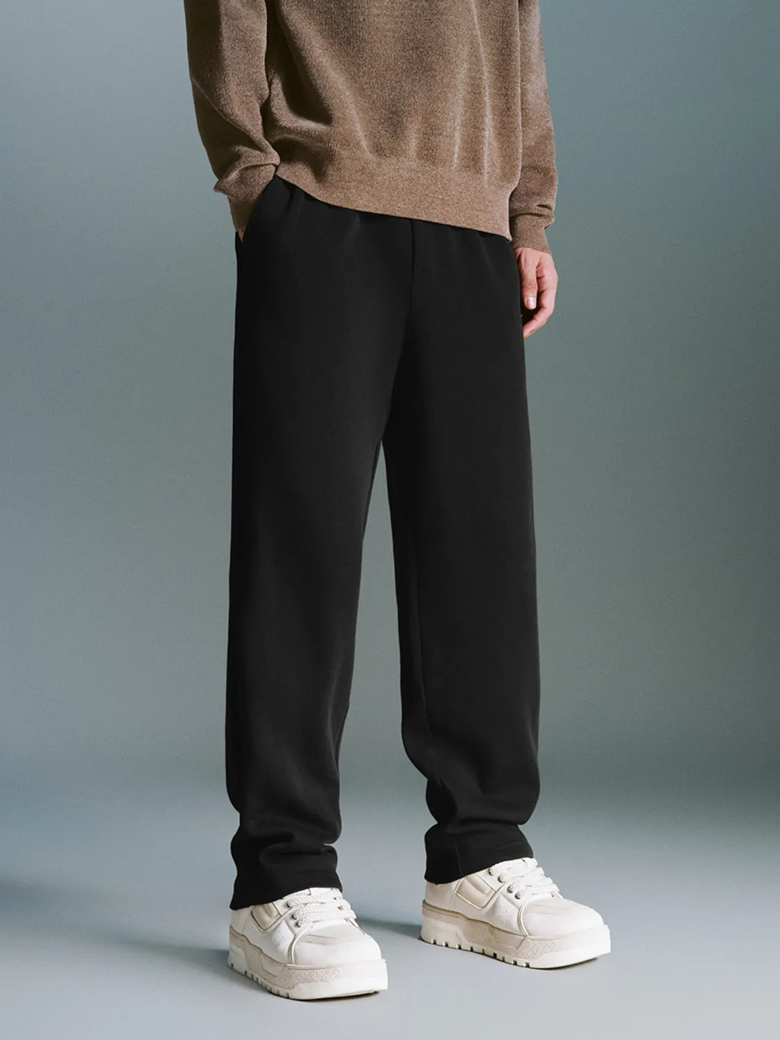 Carrot Fit Pants sold by Urban Revivo product image thumbnail 2