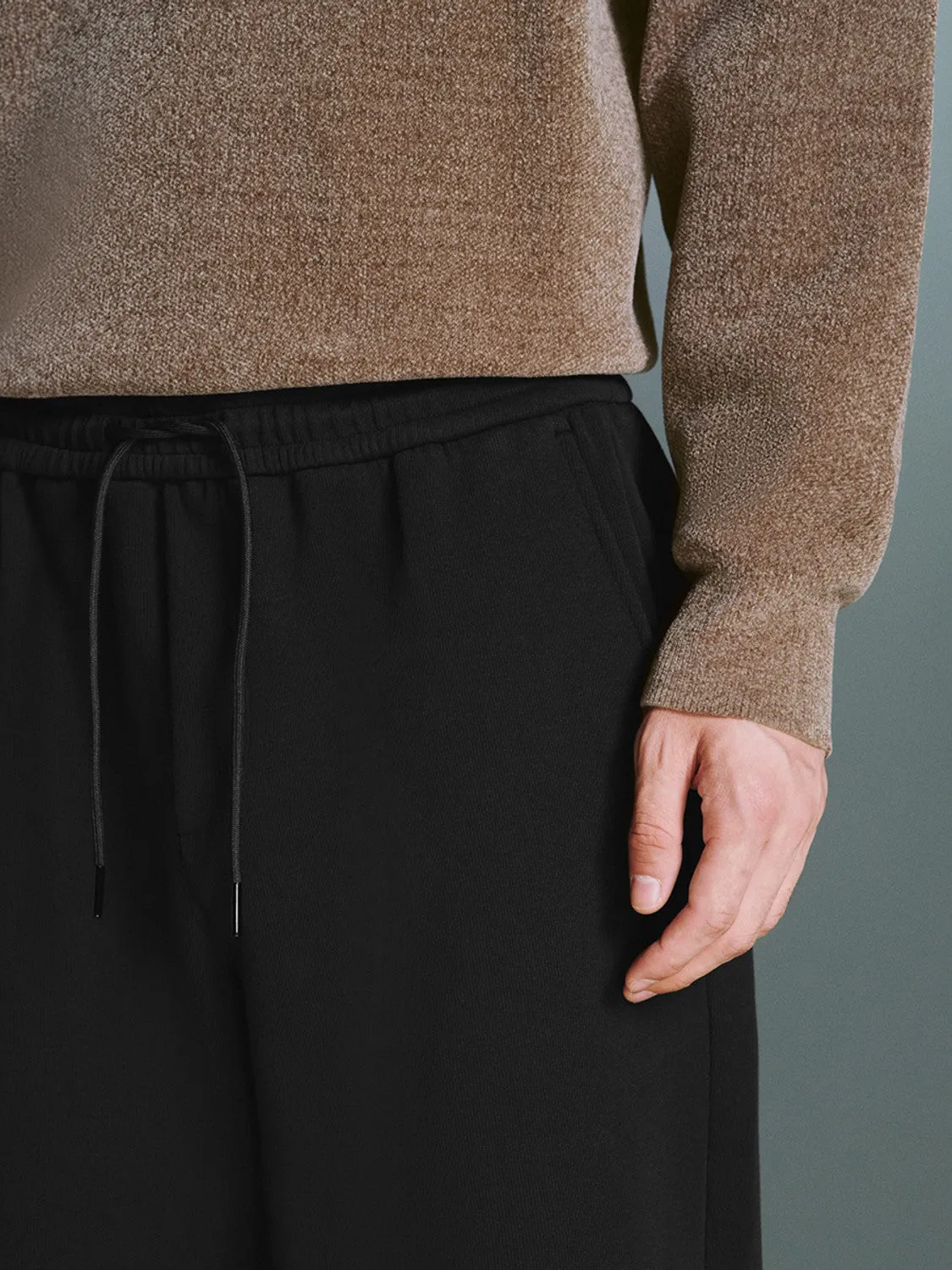 Carrot Fit Pants sold by Urban Revivo product image thumbnail 4