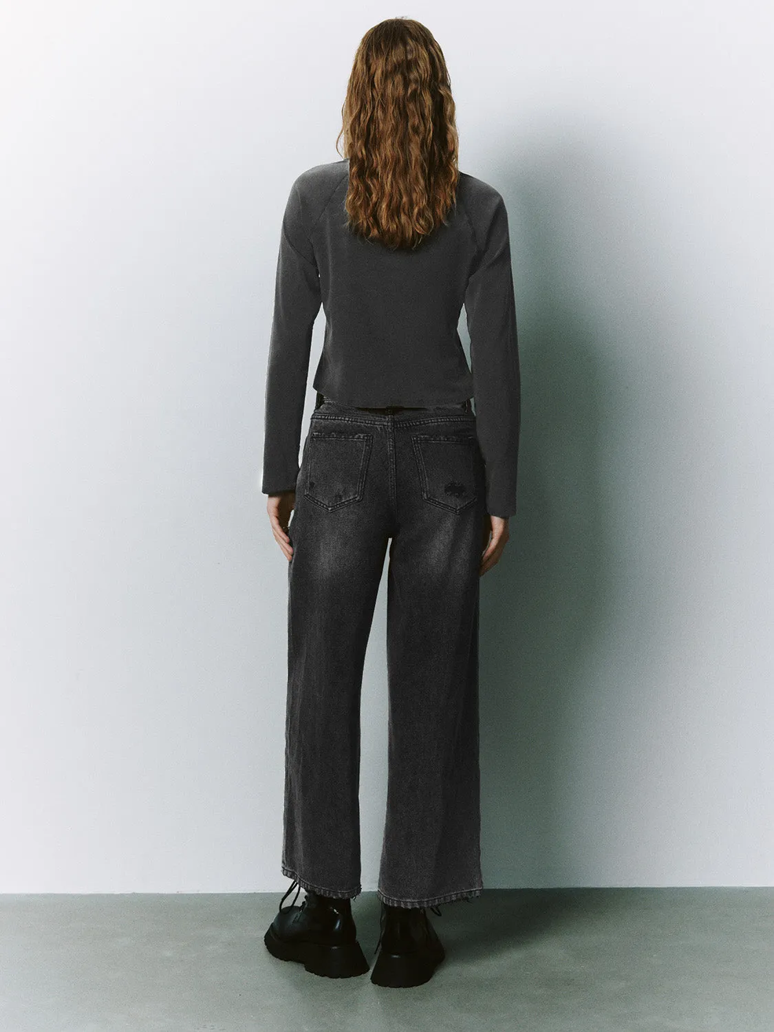 Crew Neck Straight T-Shirt sold by Urban Revivo product image thumbnail 4