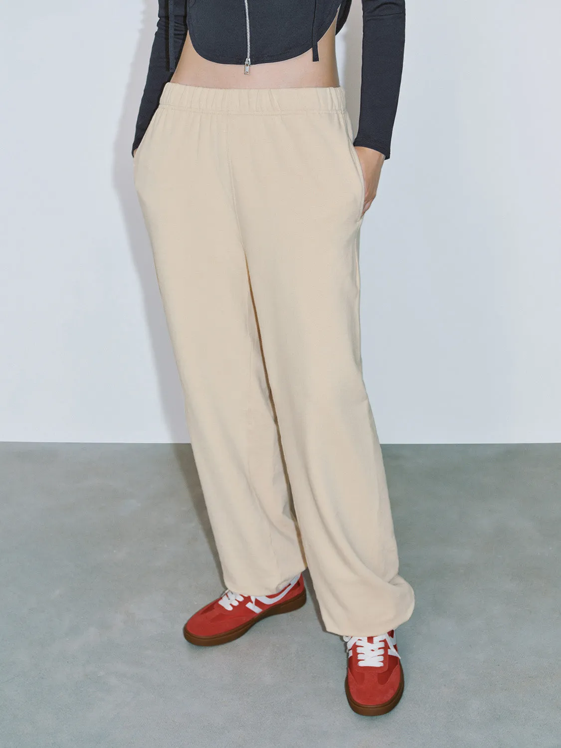 Elastic Waist Loose Jogger Pants sold by Urban Revivo product image thumbnail 3