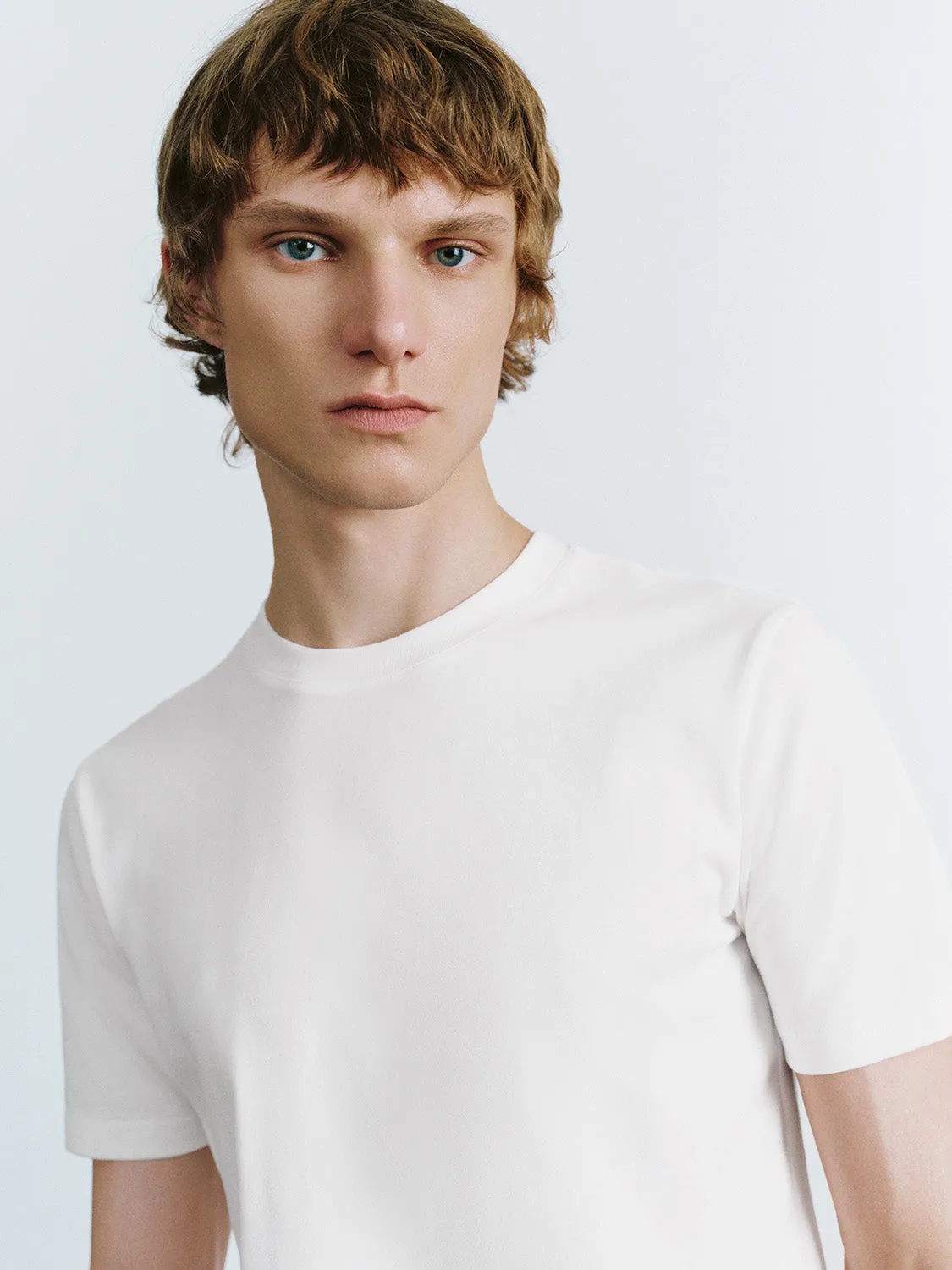 Crew Neck Straight T-Shirt sold by Urban Revivo product image thumbnail 5