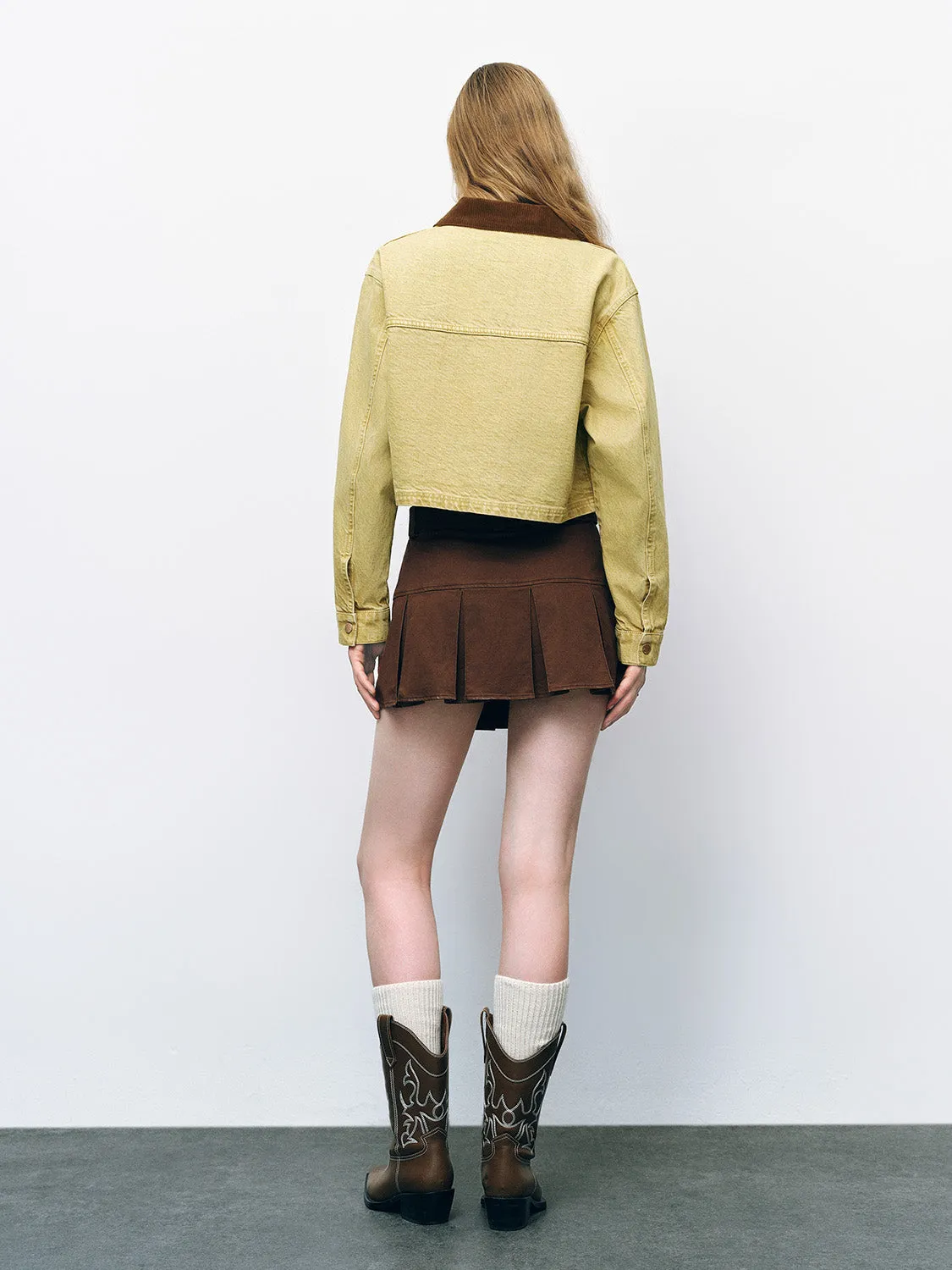 Cropped Loose Denim Jacket sold by Urban Revivo product image thumbnail 4