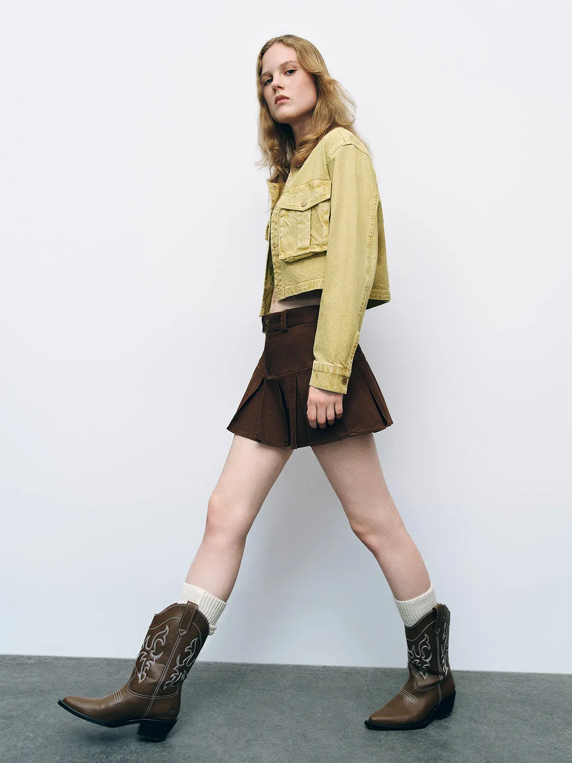 Cropped Loose Denim Jacket sold by Urban Revivo product image thumbnail 5