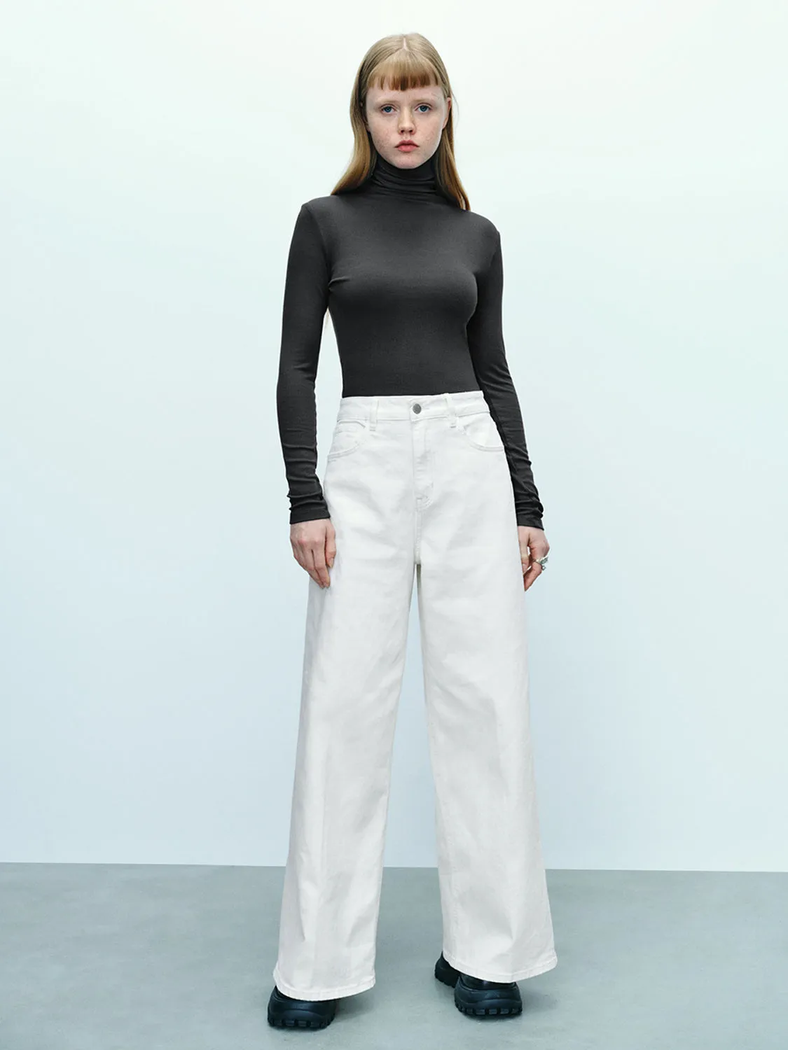 Turtle Neck Skinny T-Shirt sold by Urban Revivo product image thumbnail 3