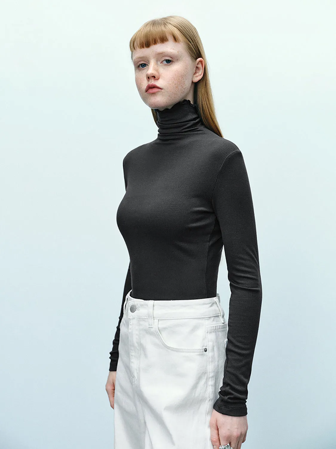 Turtle Neck Skinny T-Shirt sold by Urban Revivo product image thumbnail 5