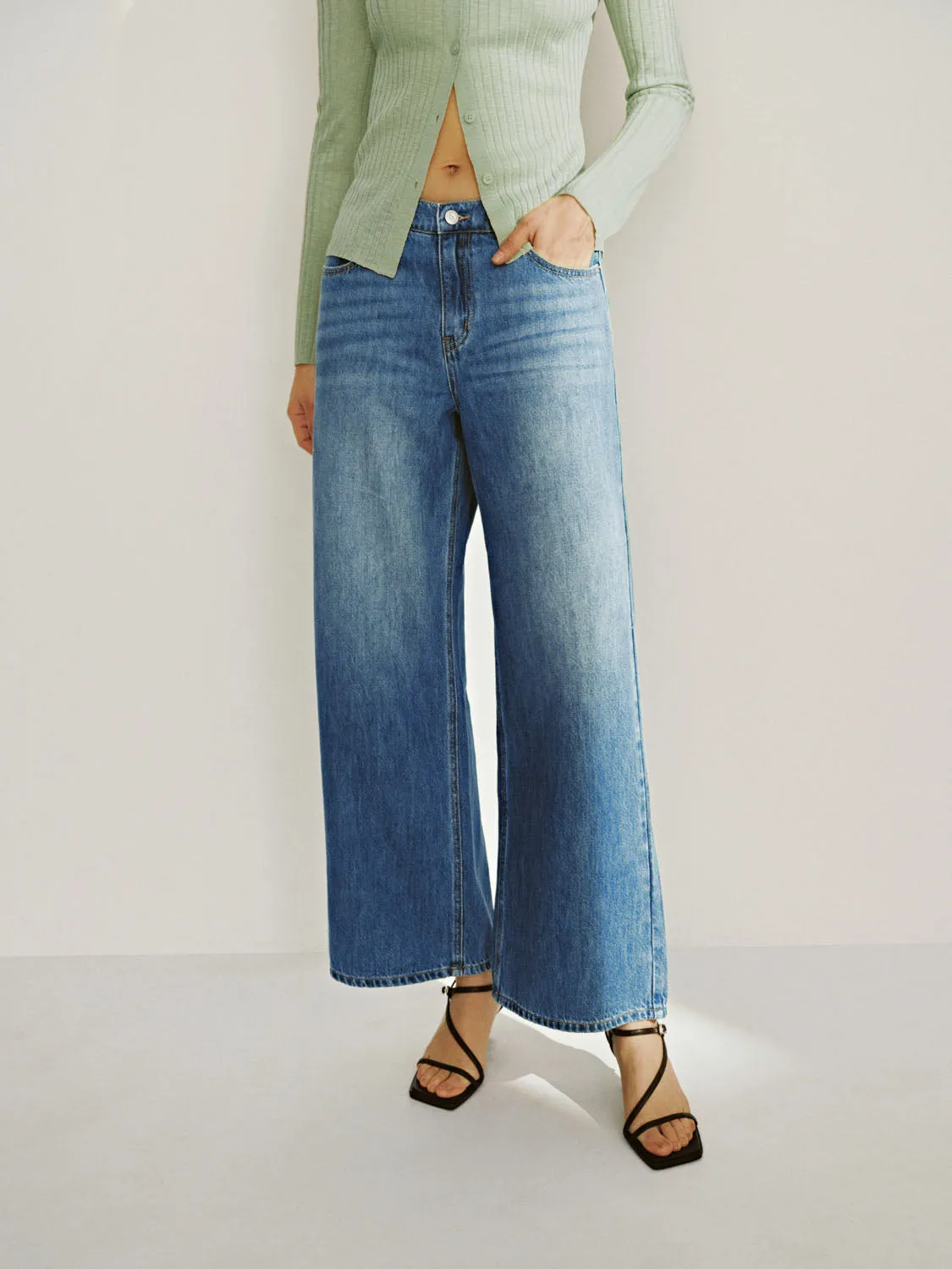 Wide-Leg Denim Jeans sold by Urban Revivo product image thumbnail 2