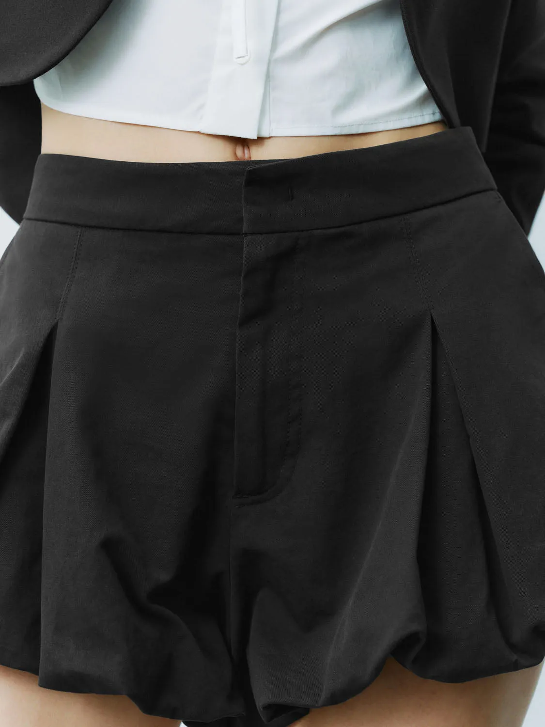 Urban Regular Shorts sold by Urban Revivo product image thumbnail 4
