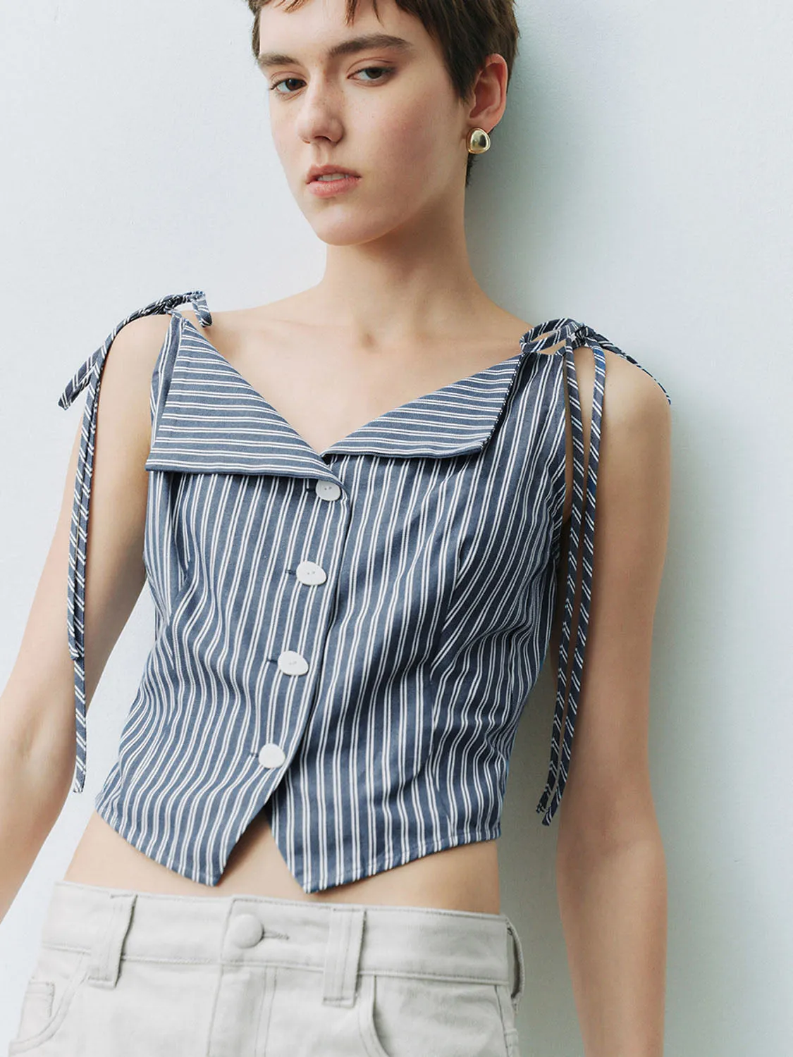 Striped Cami Sleeveless Shirts sold by Urban Revivo product image thumbnail 5