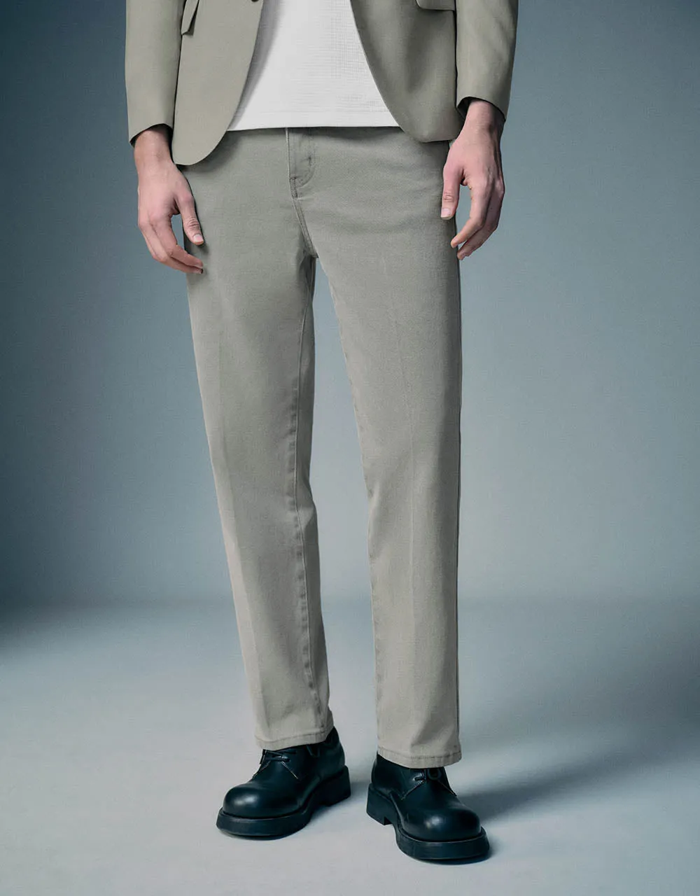 Straight Jeans sold by Urban Revivo product image thumbnail 3