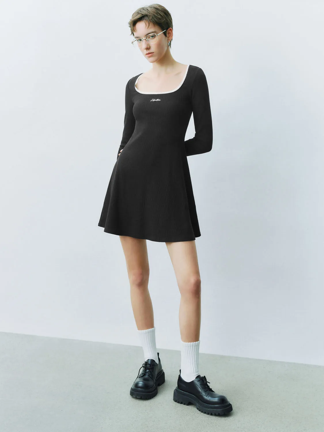 Skinny Skater Dresses sold by Urban Revivo product image thumbnail 4