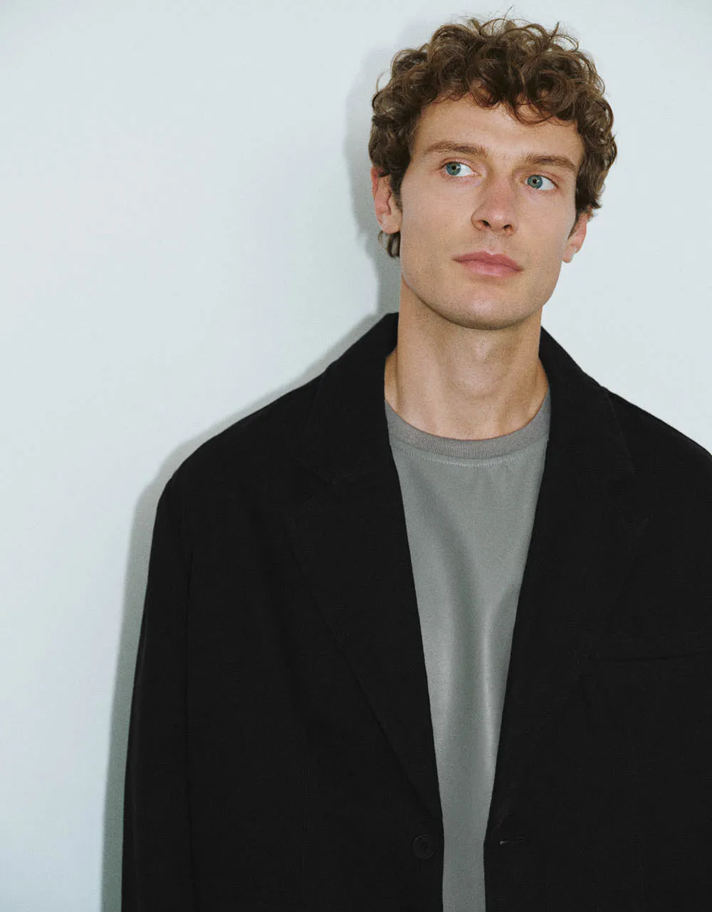 Single Breasted Denim Blazer Jacket sold by Urban Revivo product image thumbnail 3