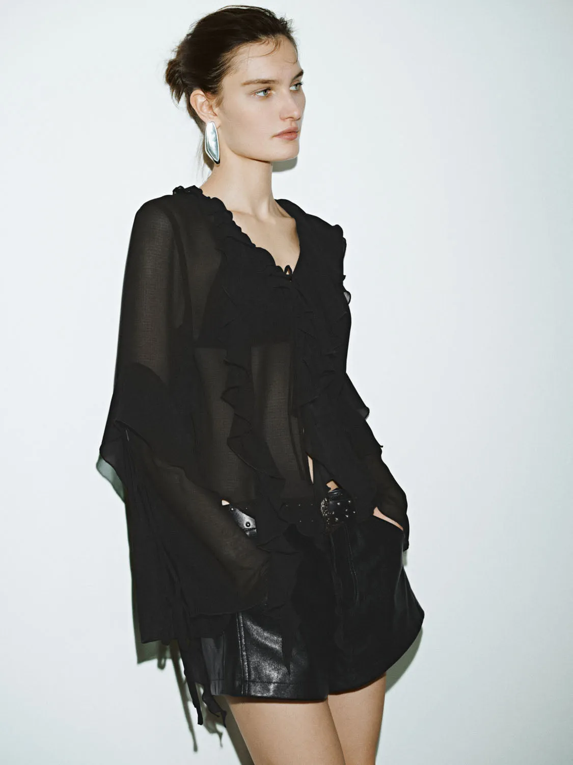 Ruffle Overhead Shirt sold by Urban Revivo product image thumbnail 2