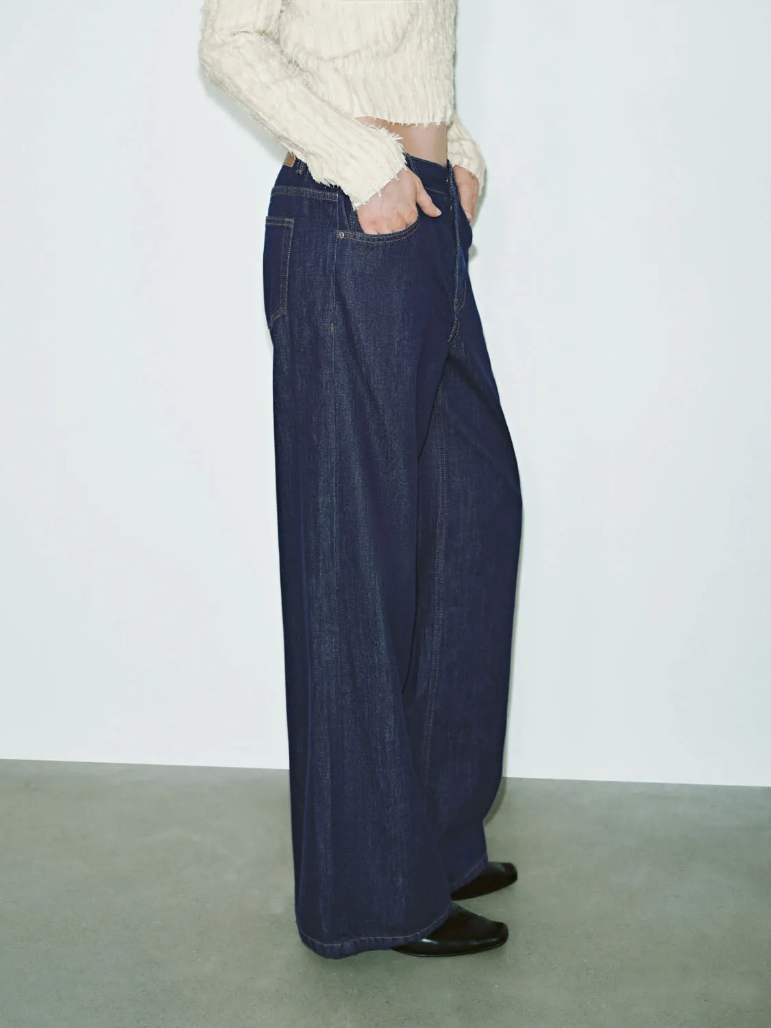 Regular Denim Jeans sold by Urban Revivo product image thumbnail 3