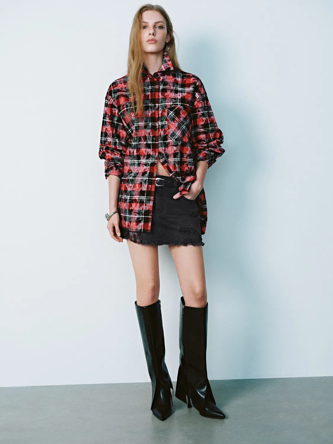 Raw Edge Denim Skirts sold by Urban Revivo product image thumbnail 4