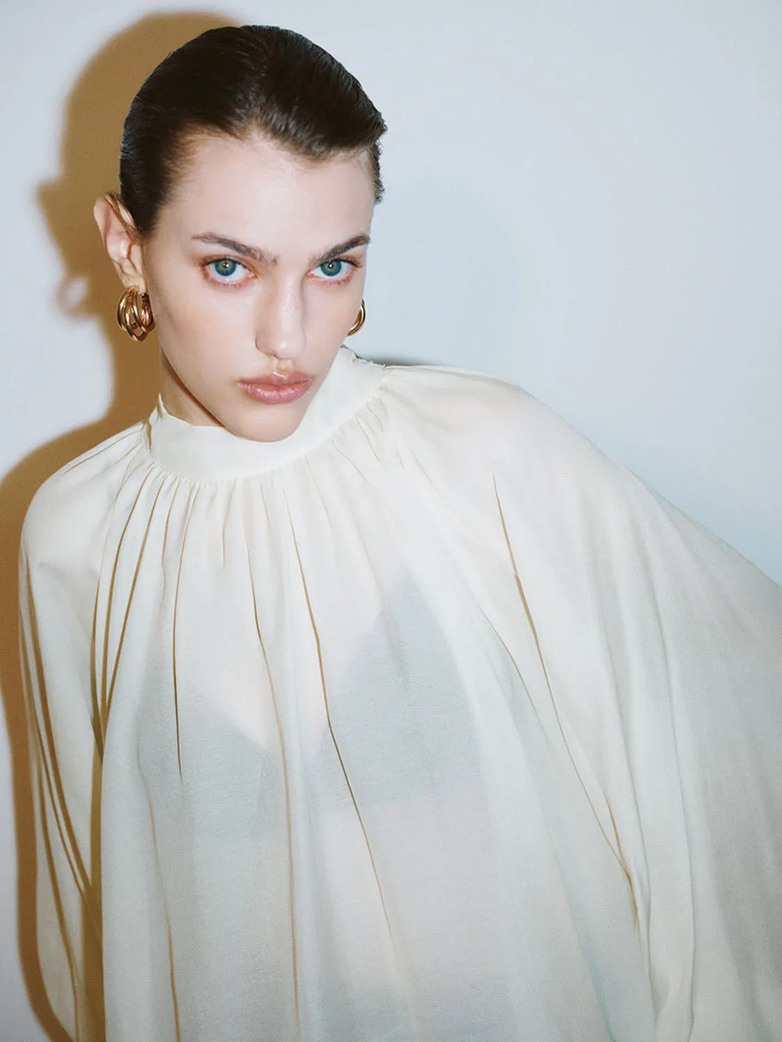 Overhead Shirt sold by Urban Revivo product image thumbnail 3