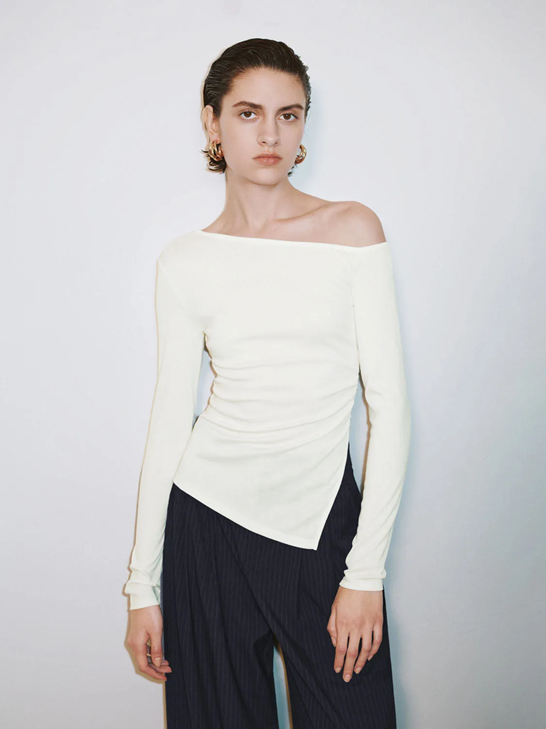 One Shoulder Skinny T-Shirts sold by Urban Revivo