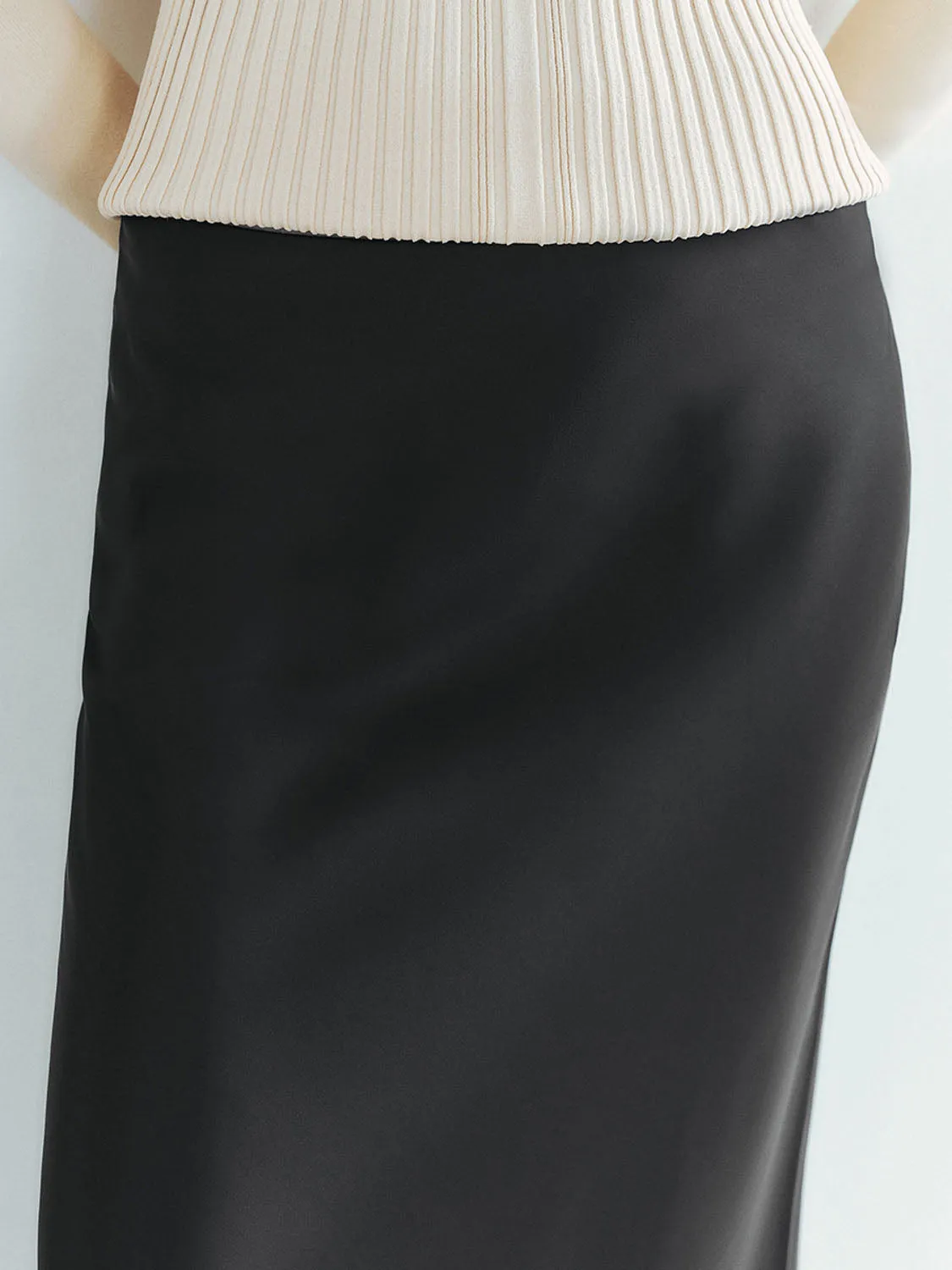 Midi Fishtail Skirts sold by Urban Revivo product image thumbnail 4