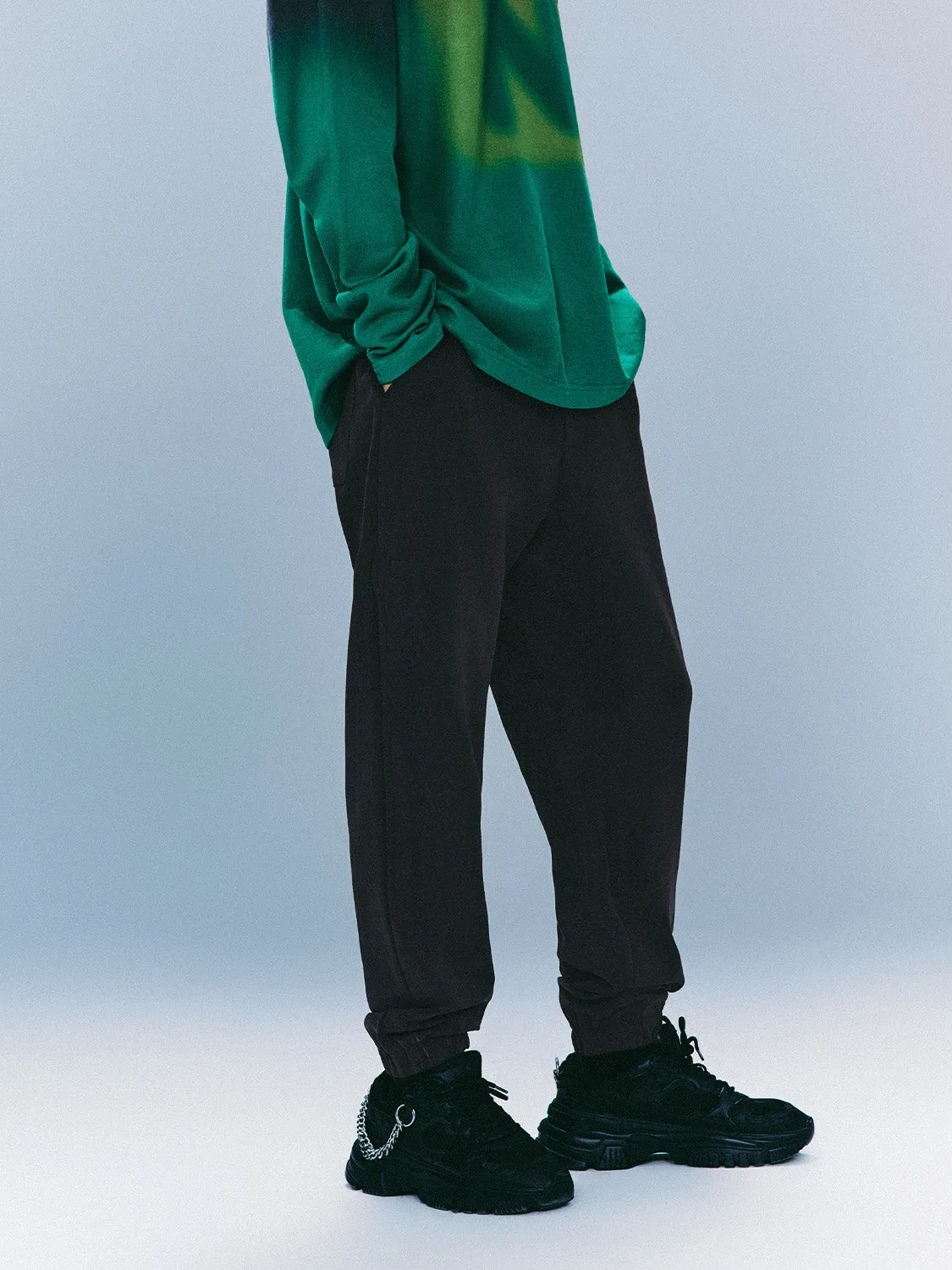 Loose Jogger Pants sold by Urban Revivo product image thumbnail 3