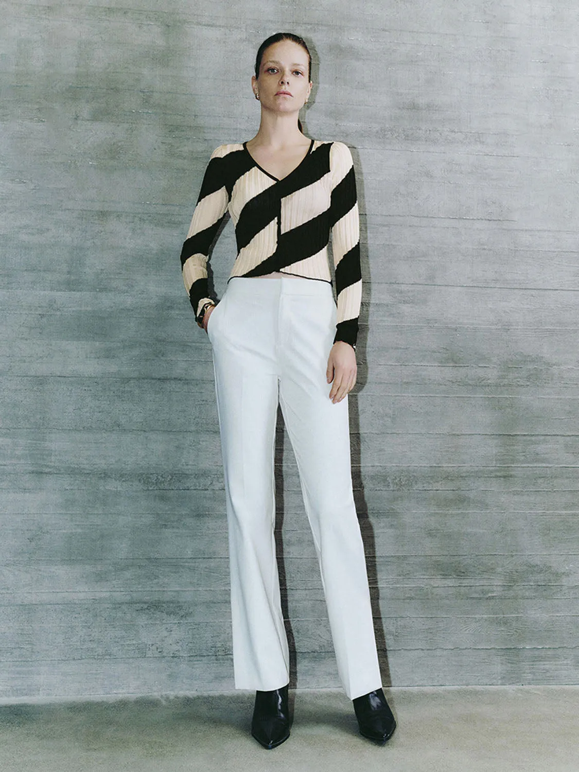 V-Neck Knitted Cardigans sold by Urban Revivo product image thumbnail 4