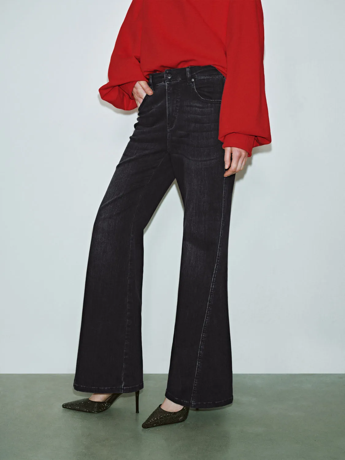 Skinny Denim Jeans sold by Urban Revivo product image thumbnail 3