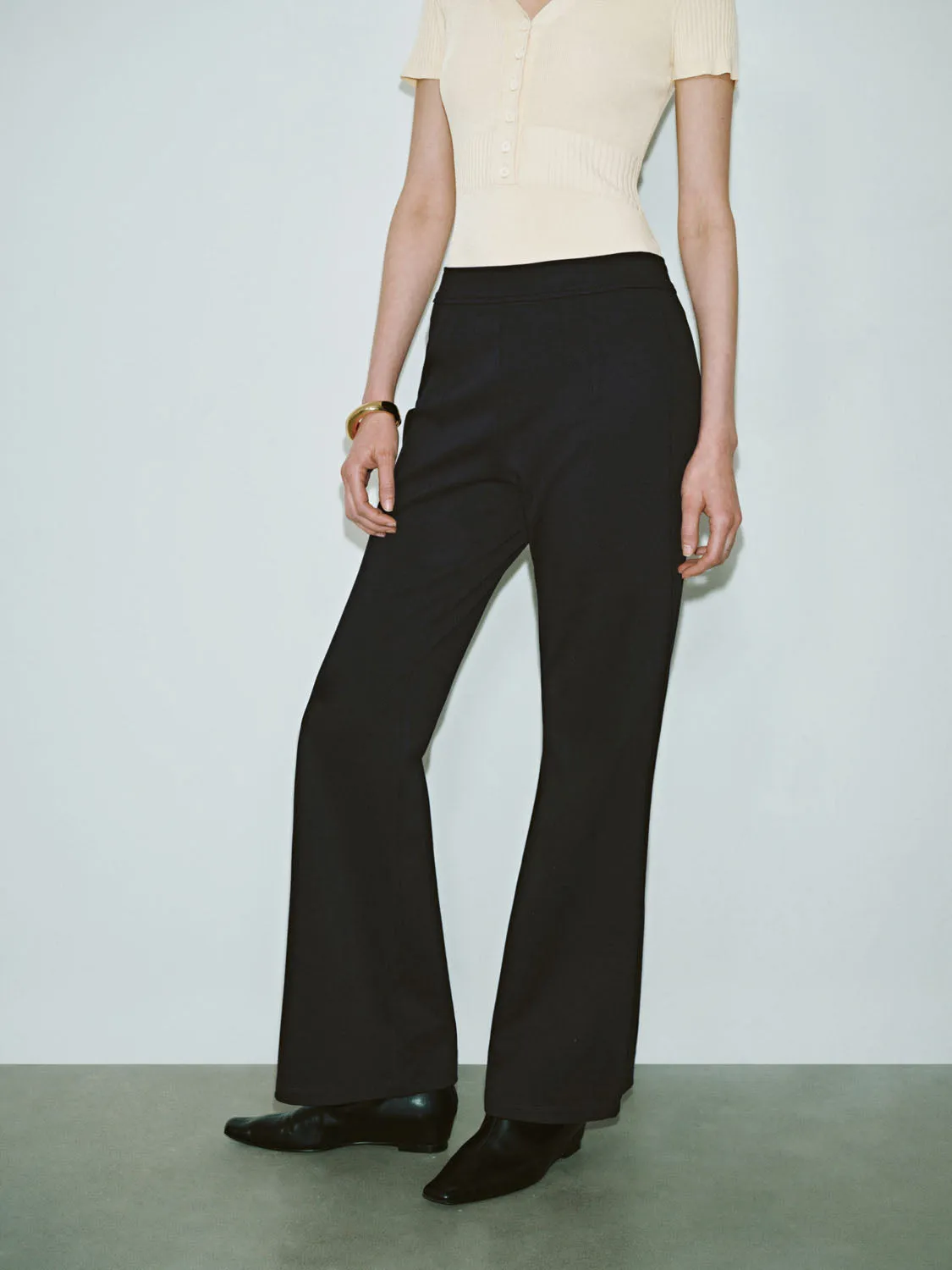 Skinny Flare Pants sold by Urban Revivo product image thumbnail 3