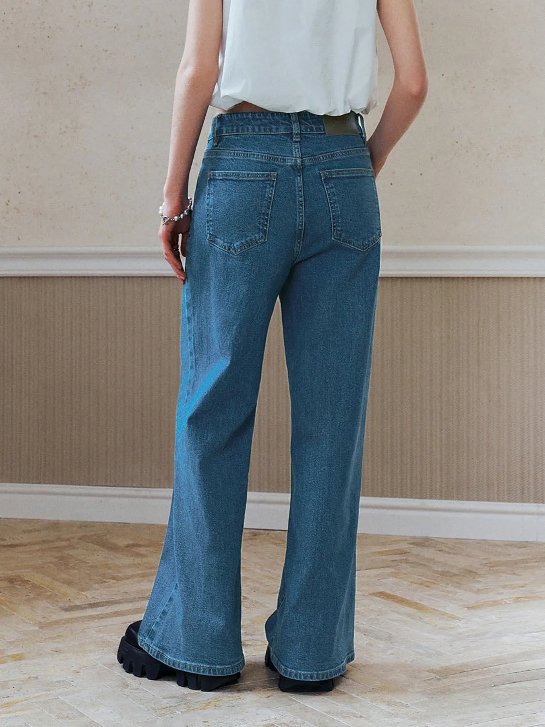 Wide-Leg Denim Jeans sold by Urban Revivo product image thumbnail 3