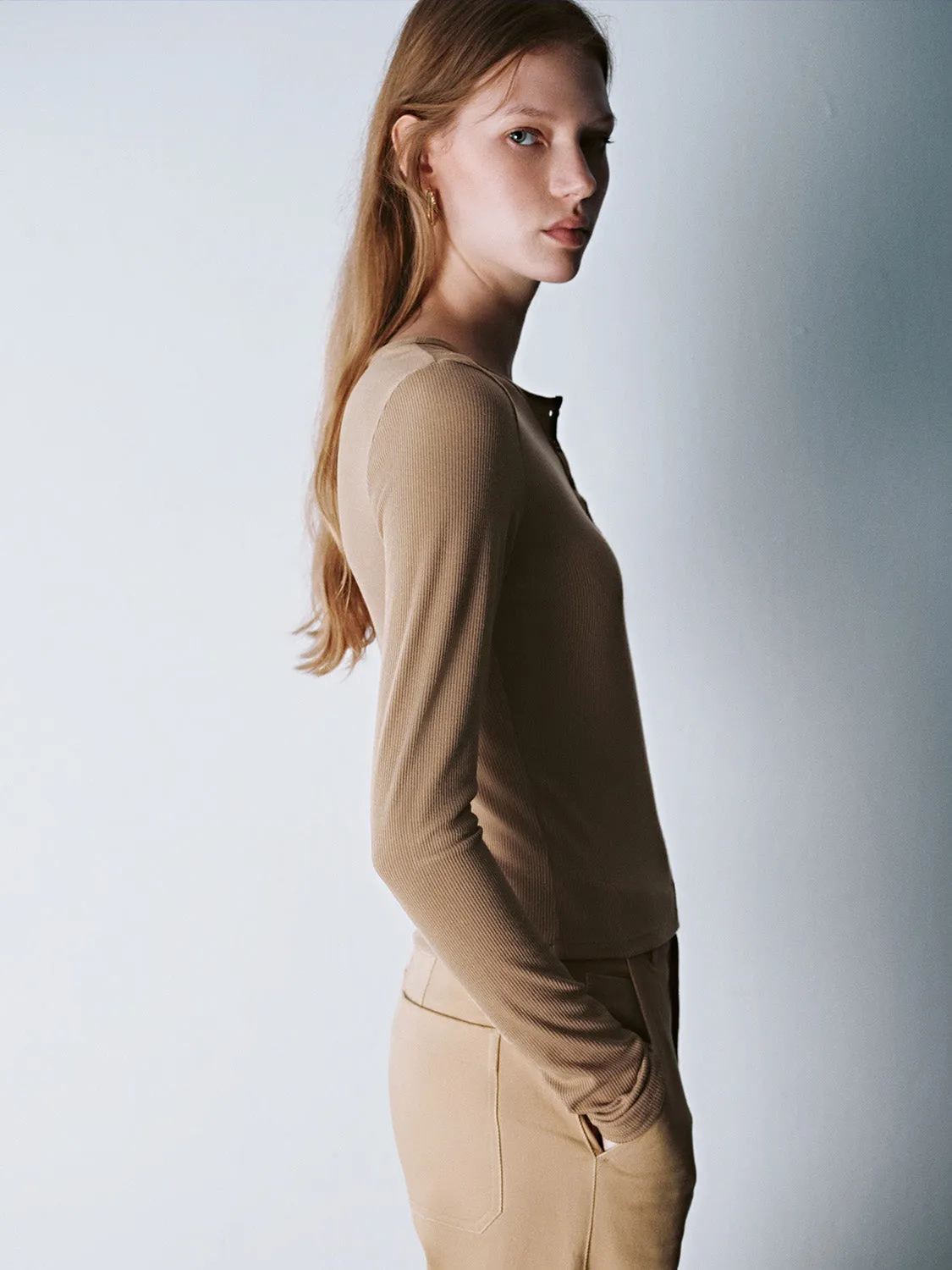 Crew Neck Skinny T-Shirt sold by Urban Revivo product image thumbnail 3