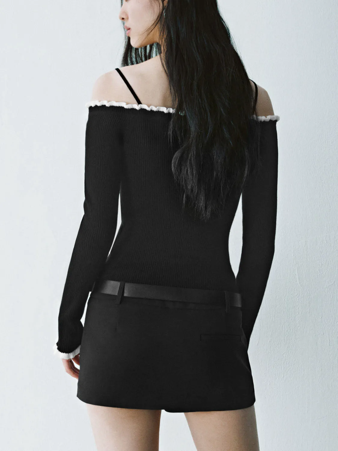 Off Shoulder Knitted T-Shirts sold by Urban Revivo product image thumbnail 3