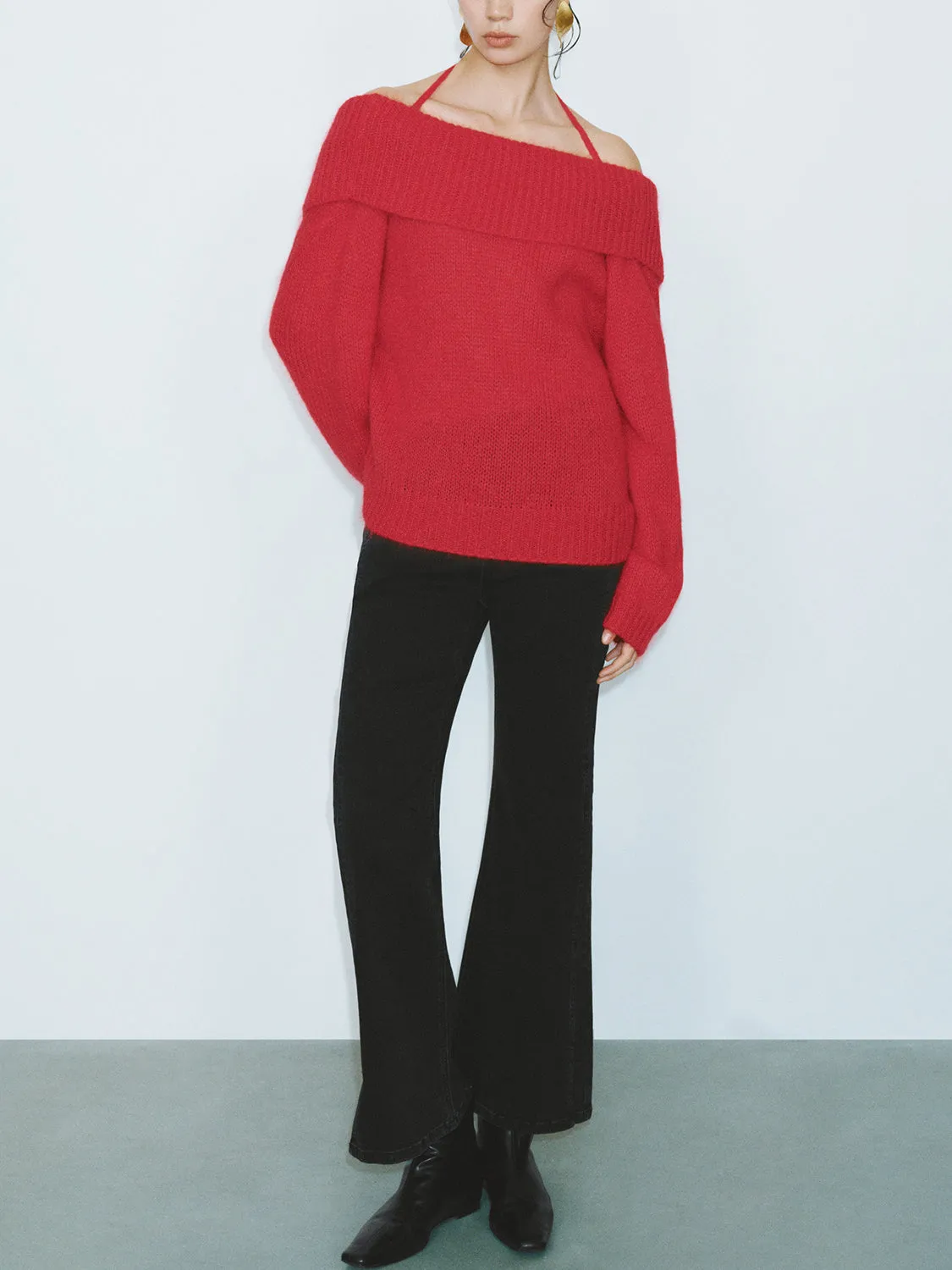 One Shoulder Knitted T-Shirts sold by Urban Revivo product image thumbnail 4