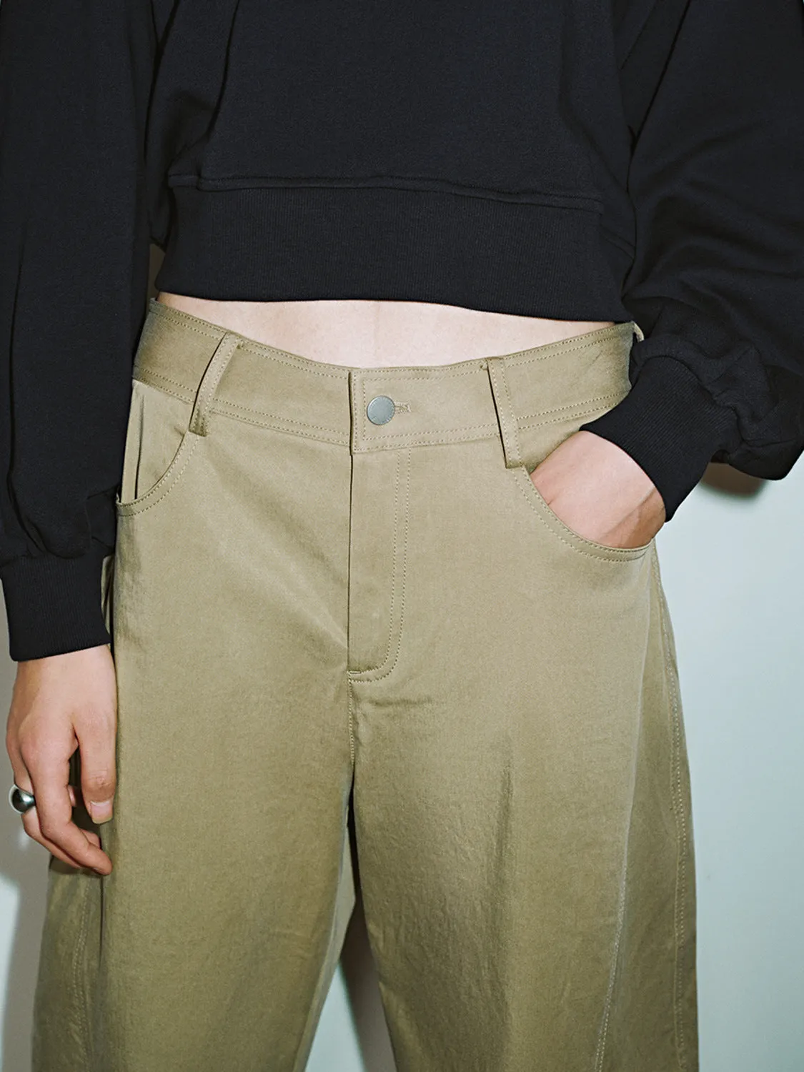 Curved-Leg Pants sold by Urban Revivo product image thumbnail 4