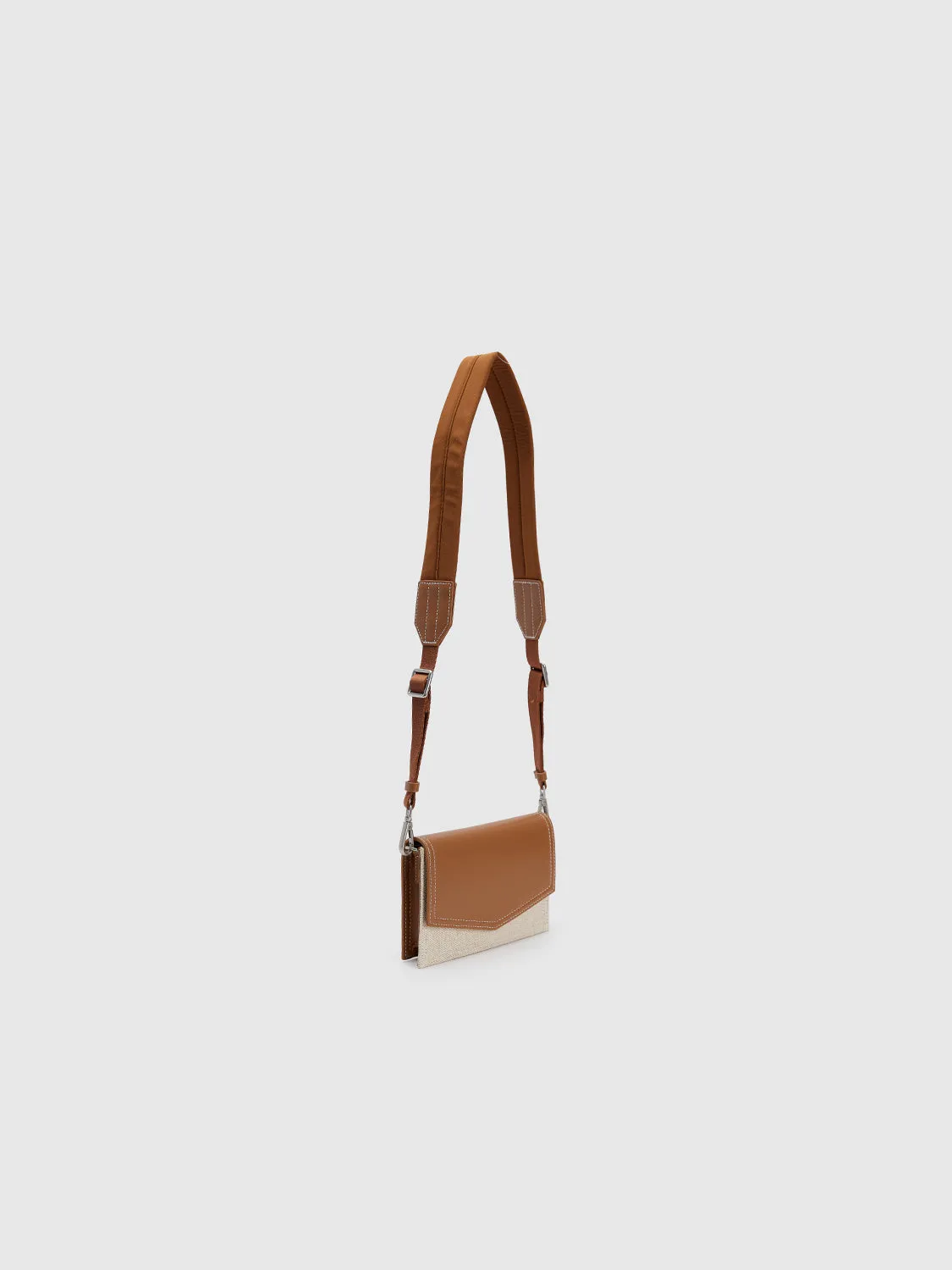 Small Crossbody Bags sold by Urban Revivo product image thumbnail 4