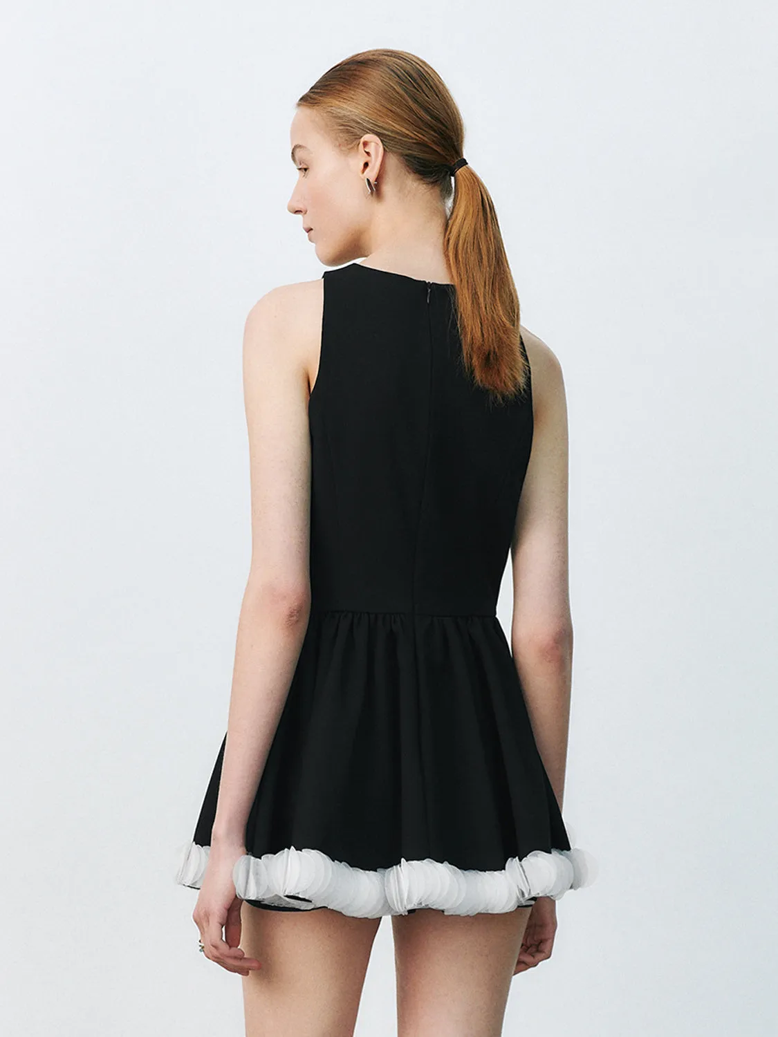 Sleeveless Mesh Hem Dresses sold by Urban Revivo product image thumbnail 2