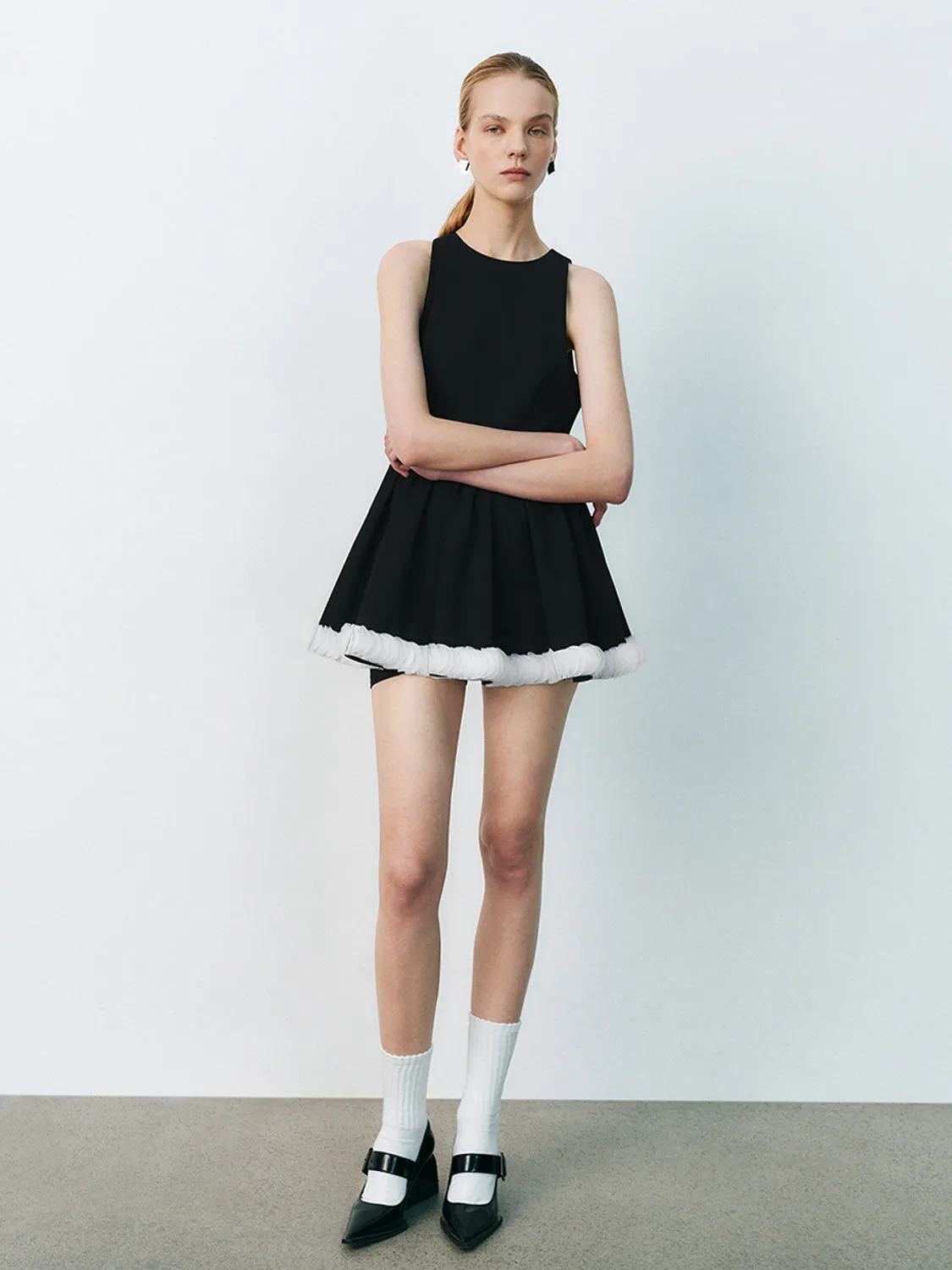 Sleeveless Mesh Hem Dresses sold by Urban Revivo product image thumbnail 4