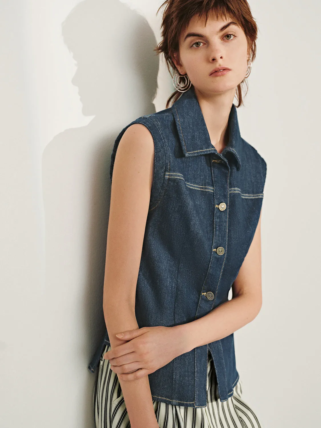 Sleeveless Denim Jackets sold by Urban Revivo product image thumbnail 2