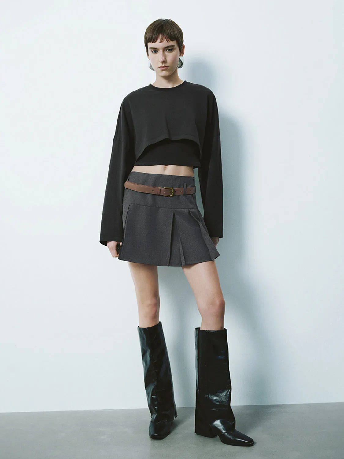 Cropped Oversized T-Shirts sold by Urban Revivo product image thumbnail 4