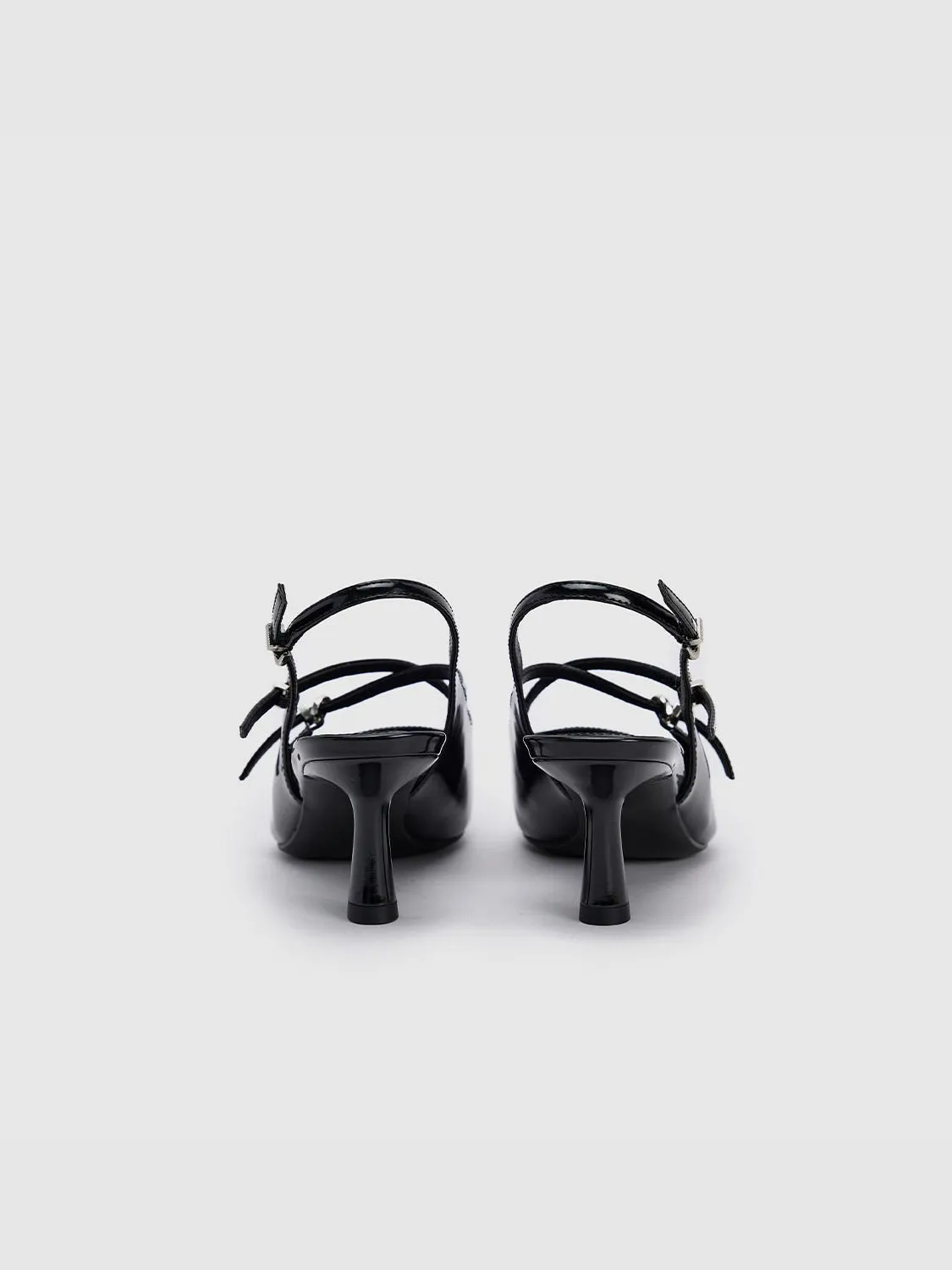 Pointed-Toe Slingbacks sold by Urban Revivo product image thumbnail 3