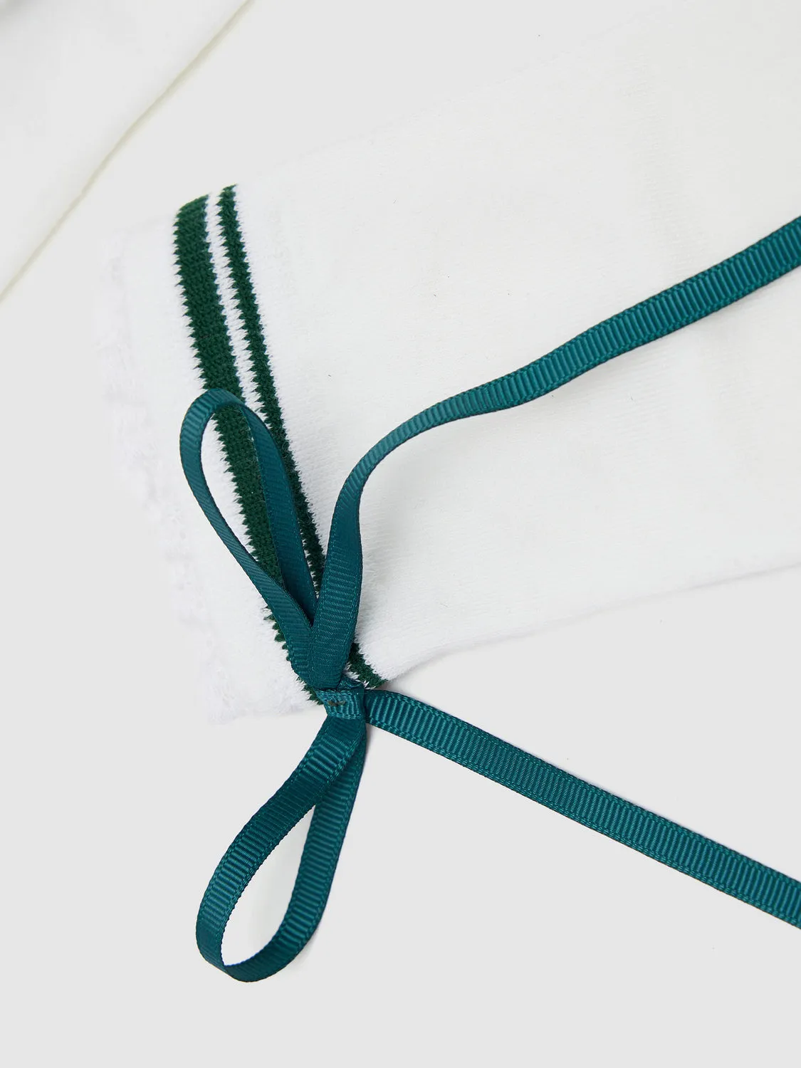 Bow Décor Mid-Length Socks sold by Urban Revivo product image thumbnail 3