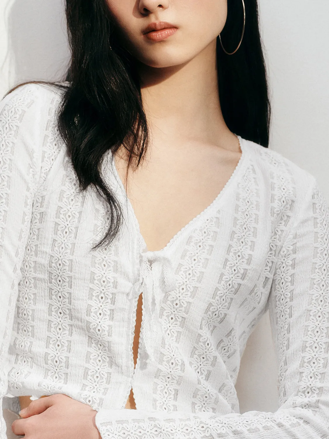 Lace Cropped Blouses sold by Urban Revivo product image thumbnail 5