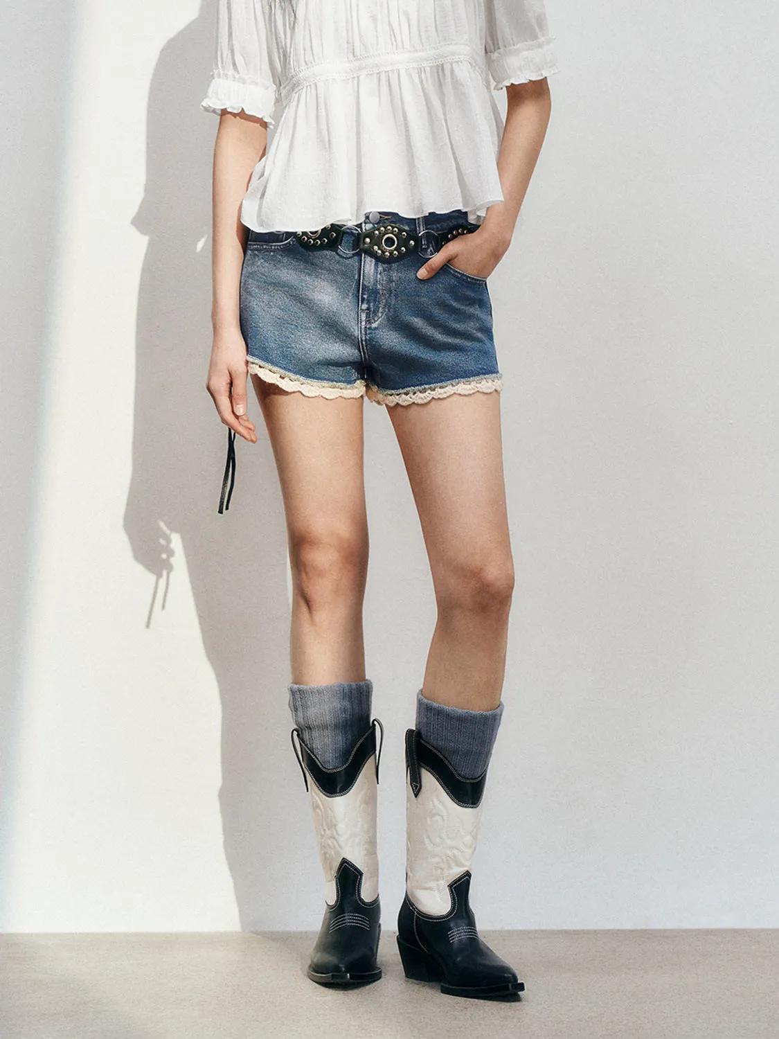 Leisure Denim Shorts sold by Urban Revivo product image thumbnail 2