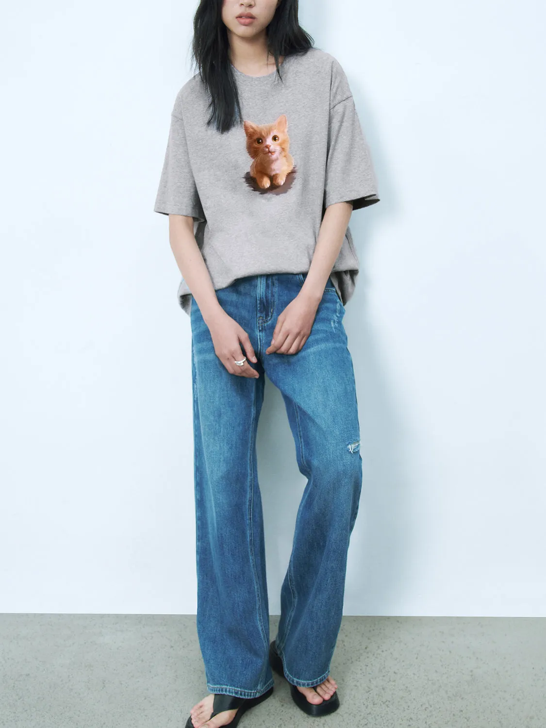 Loose Short Sleeve T-Shirts sold by Urban Revivo product image thumbnail 4