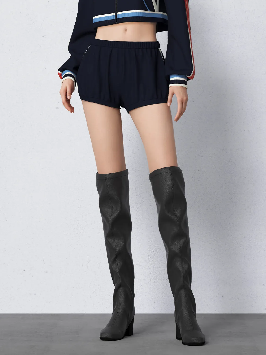 Elastic Loose Shorts sold by Urban Revivo product image thumbnail 2