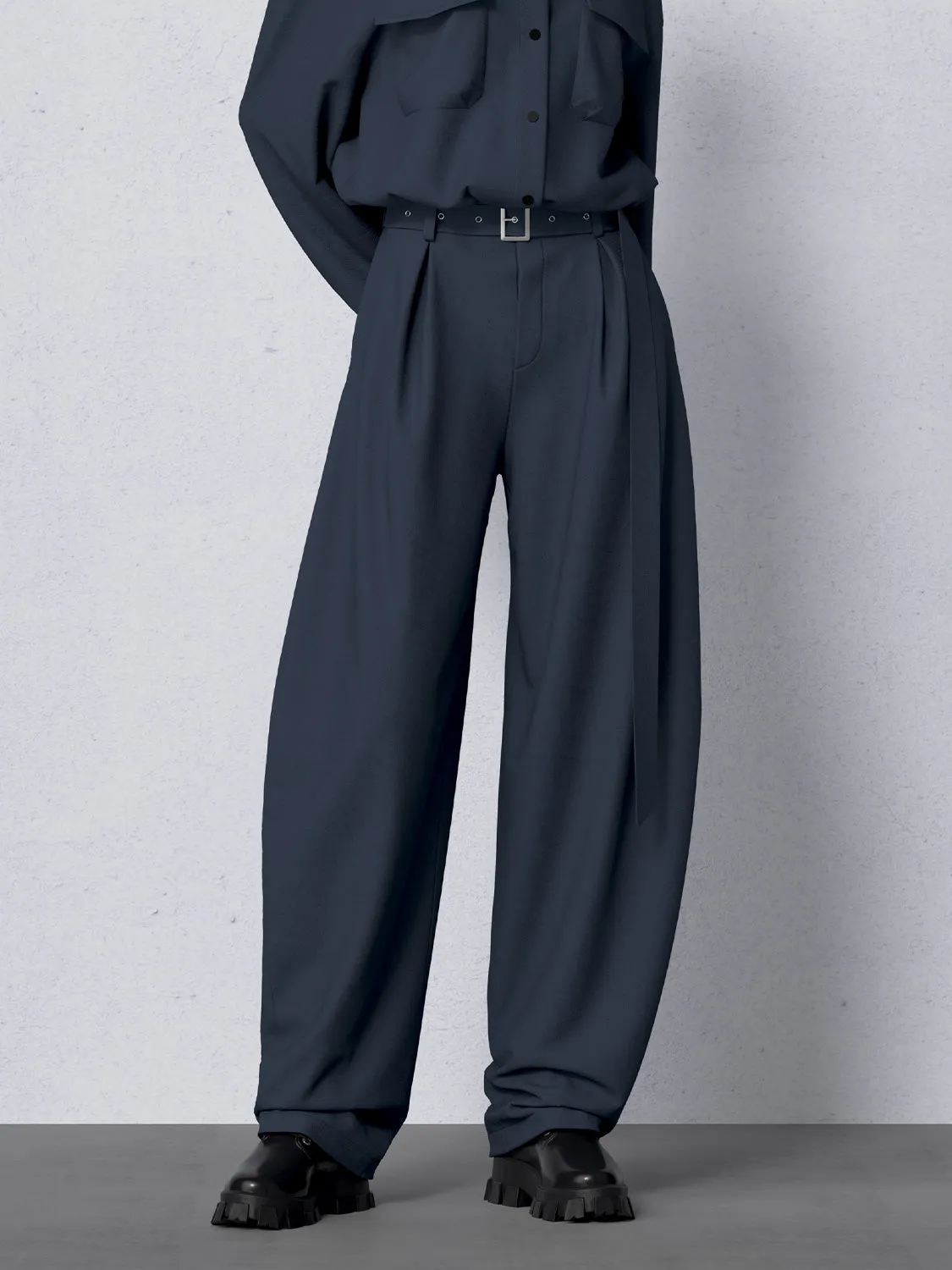 High Rise Curved-Leg Pants sold by Urban Revivo product image thumbnail 4