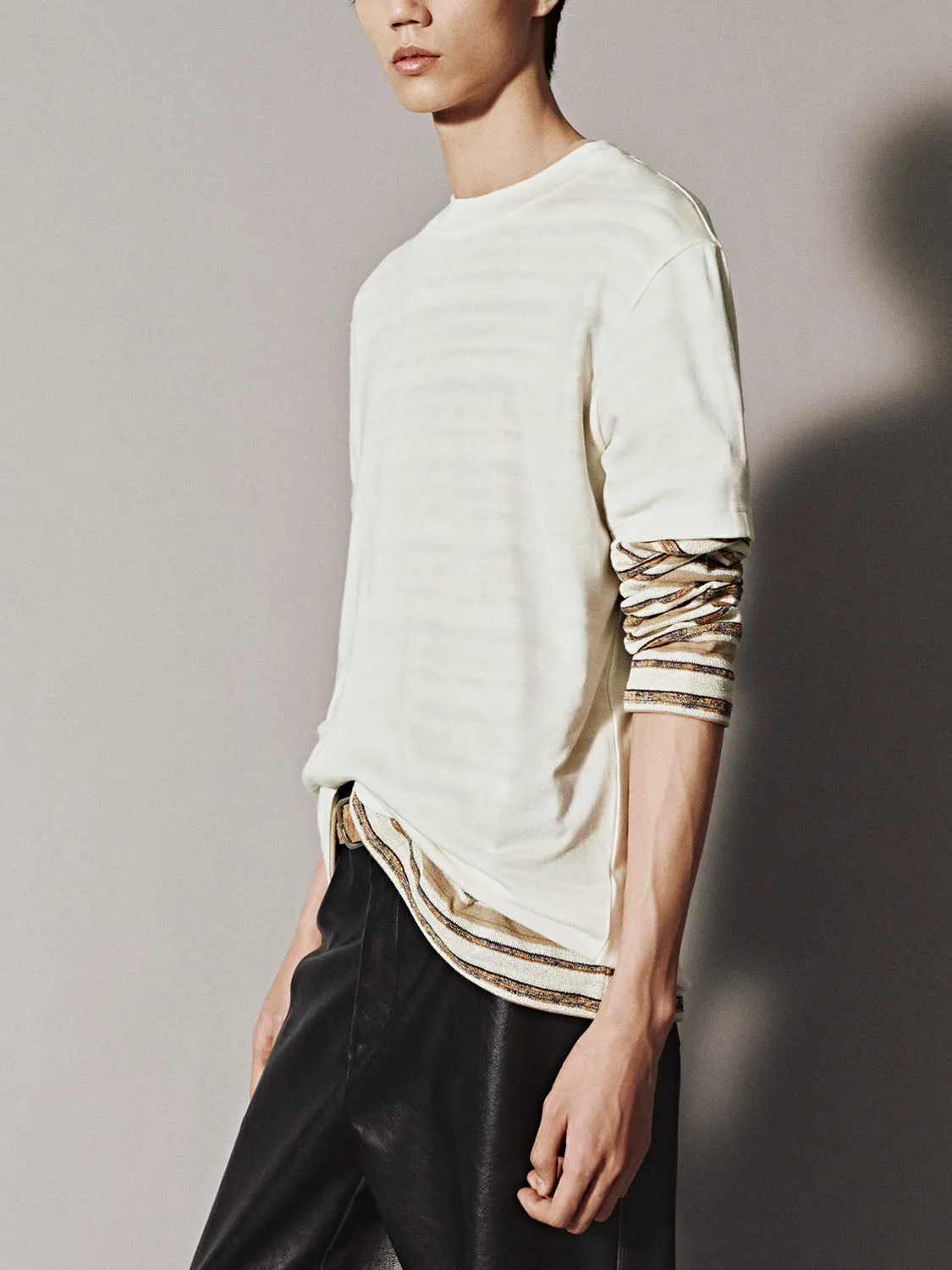 Short Sleeve T-Shirts sold by Urban Revivo product image thumbnail 3