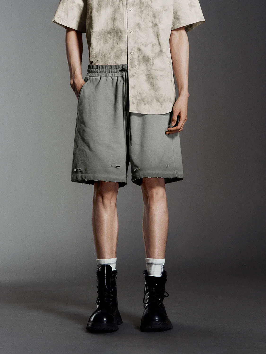 Vogue Shorts sold by Urban Revivo product image thumbnail 2