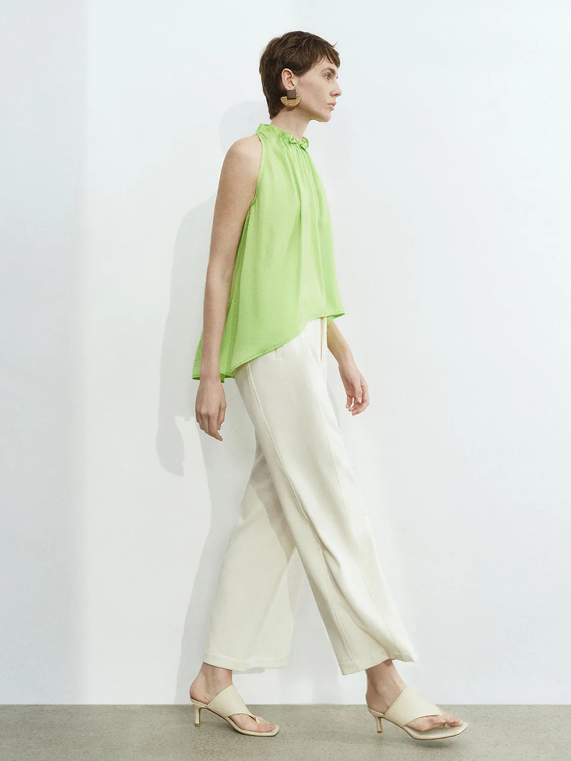 Sleeveless Ruffle Tie Blouses sold by Urban Revivo product image thumbnail 4