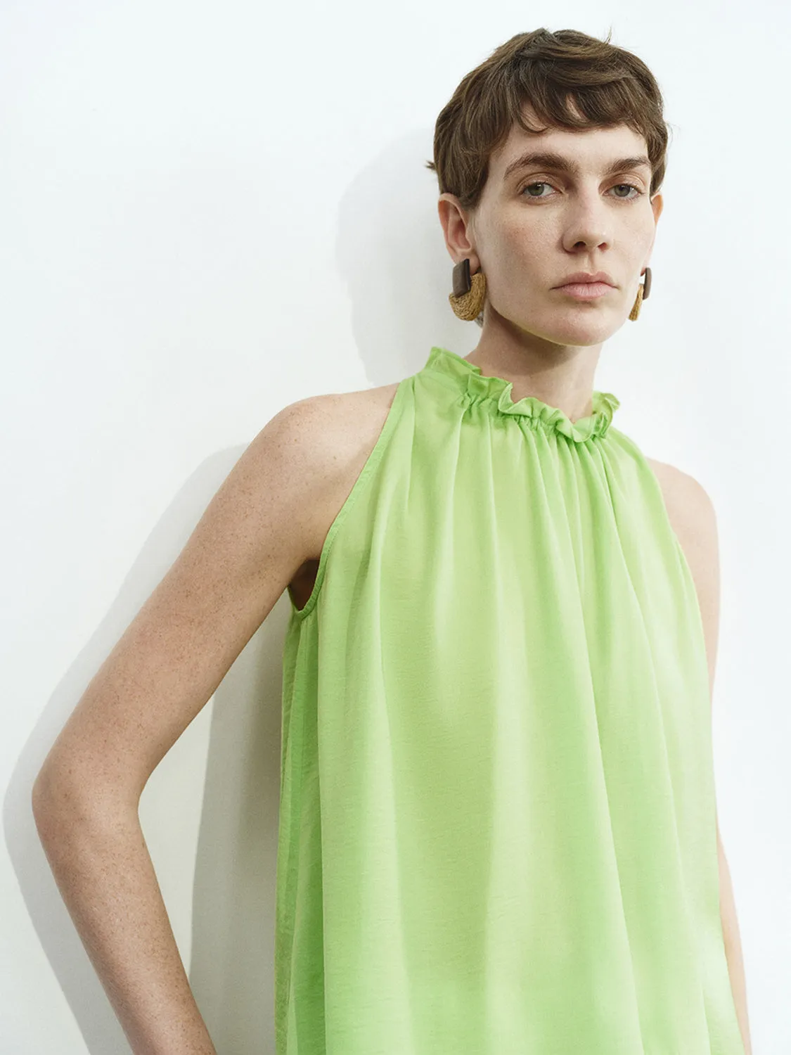 Sleeveless Ruffle Tie Blouses sold by Urban Revivo product image thumbnail 5