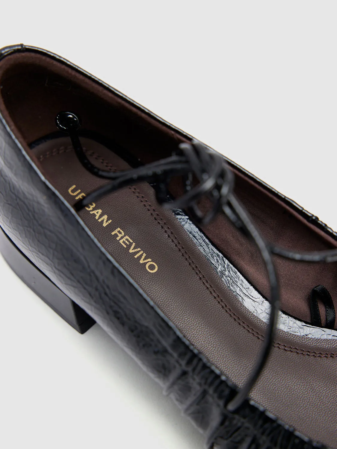 Chunky Heeled Pumps sold by Urban Revivo product image thumbnail 5