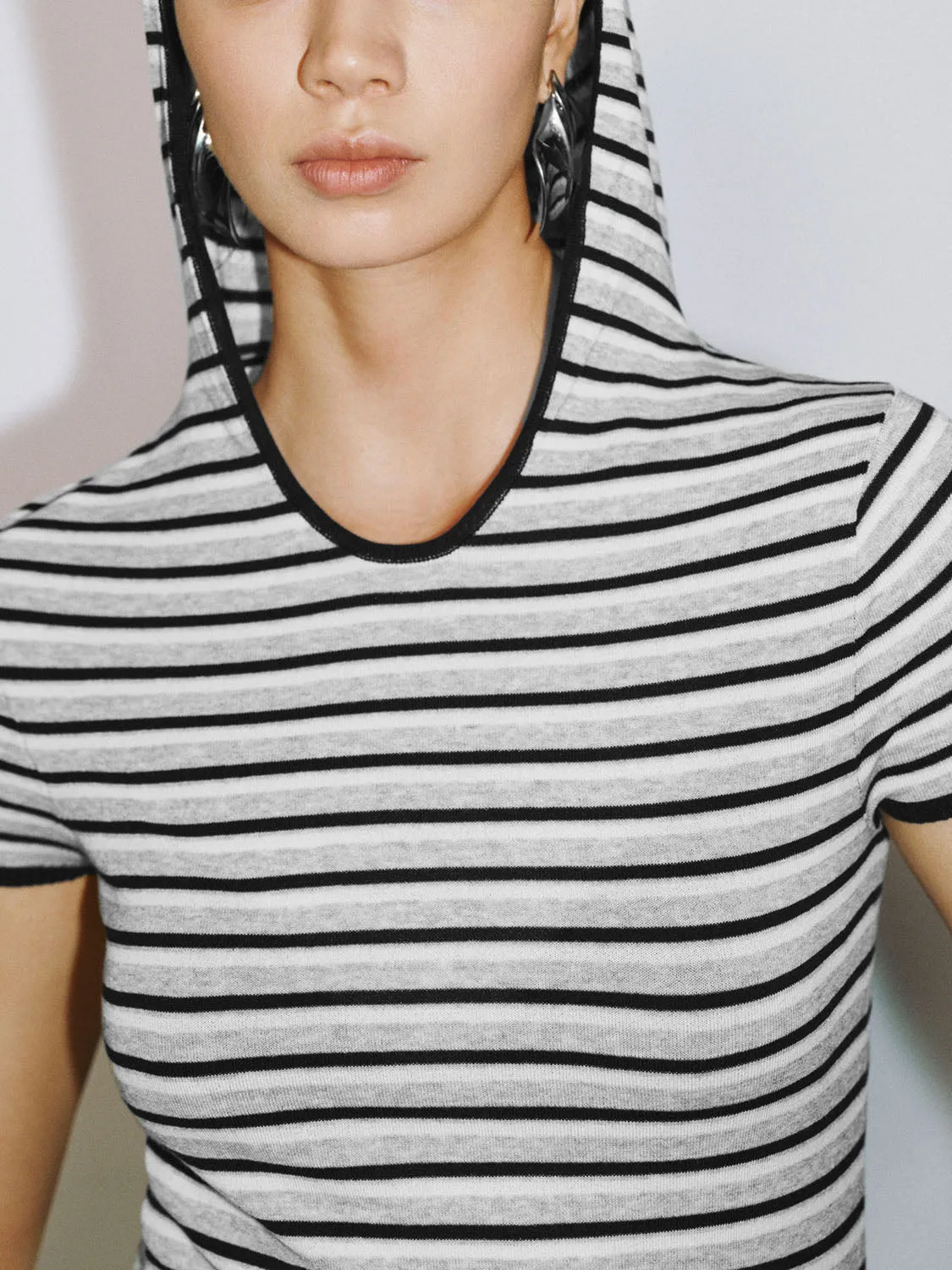 Striped Knitted T-Shirts sold by Urban Revivo product image thumbnail 5